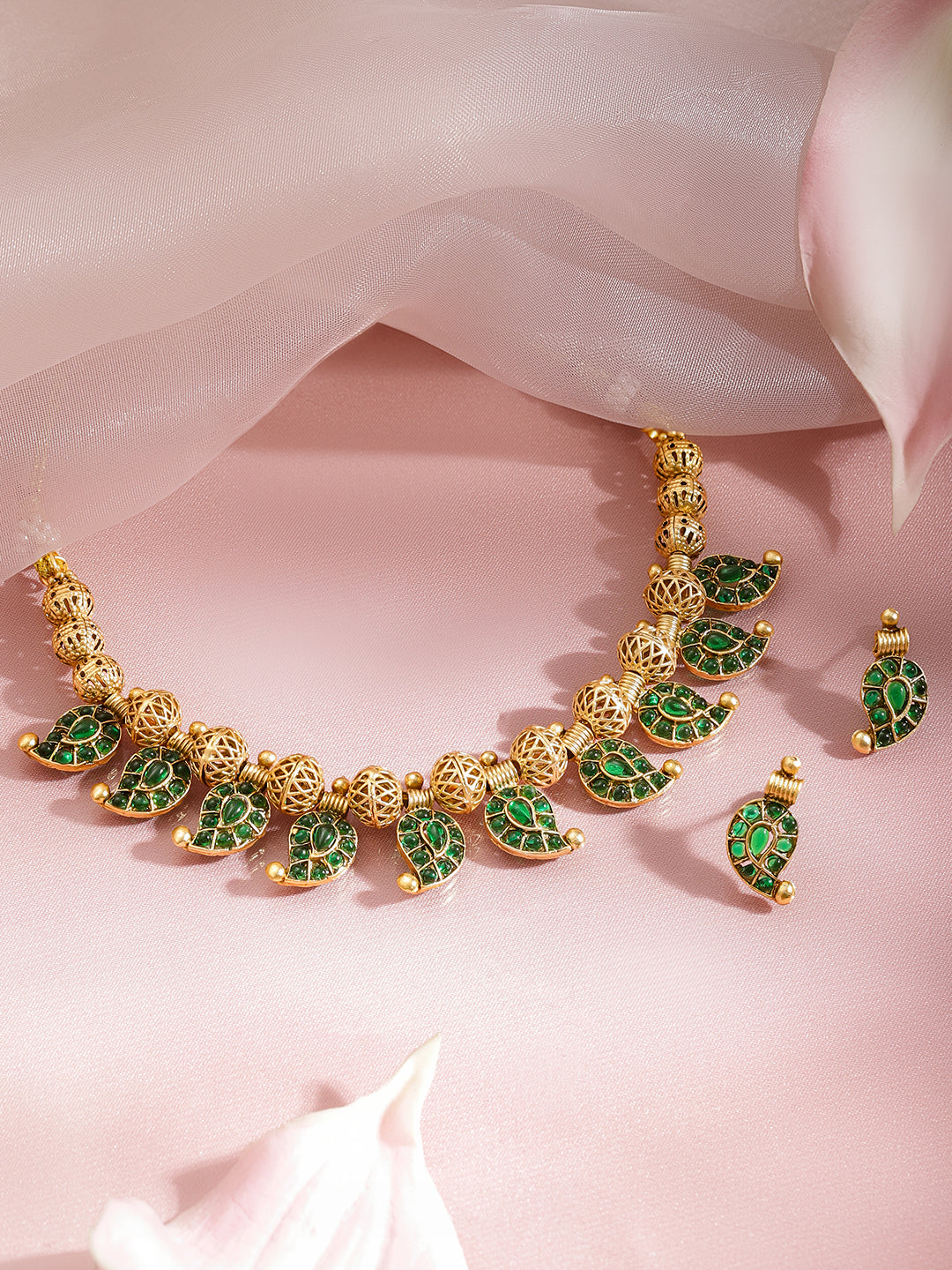 Artisan Crafted Green Necklace Set フリーサイズ