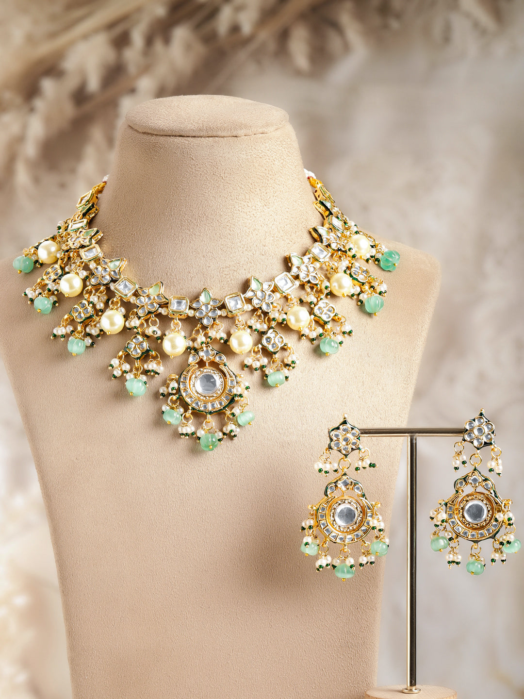 Timeless Pachi Kundan Statement Necklace Set フリーサイズ