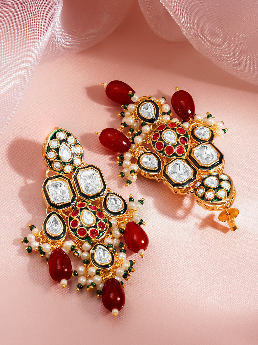 Rubans 18K Gold Plated Brass Kundan Layered & Red Beaded Choker Jewellery Set フリーサイズ