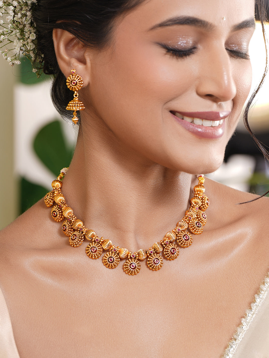 Festive Gold Beaded Floral Necklace Set フリーサイズ