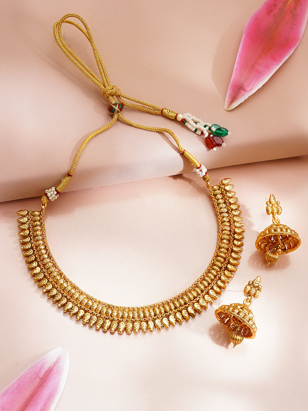 【Rubans】 Gold Plated Traditional Leaf Motif Necklace Set with Jhumkas｜ゴールドメッキ トラディショナル リーフモチーフ ネックレスセット（ジュムカ付き）