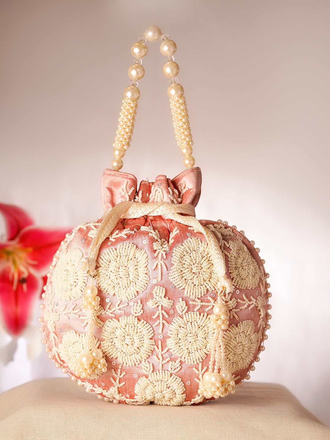 Blush Pearl Embroidered Potli Bag フリーサイズ