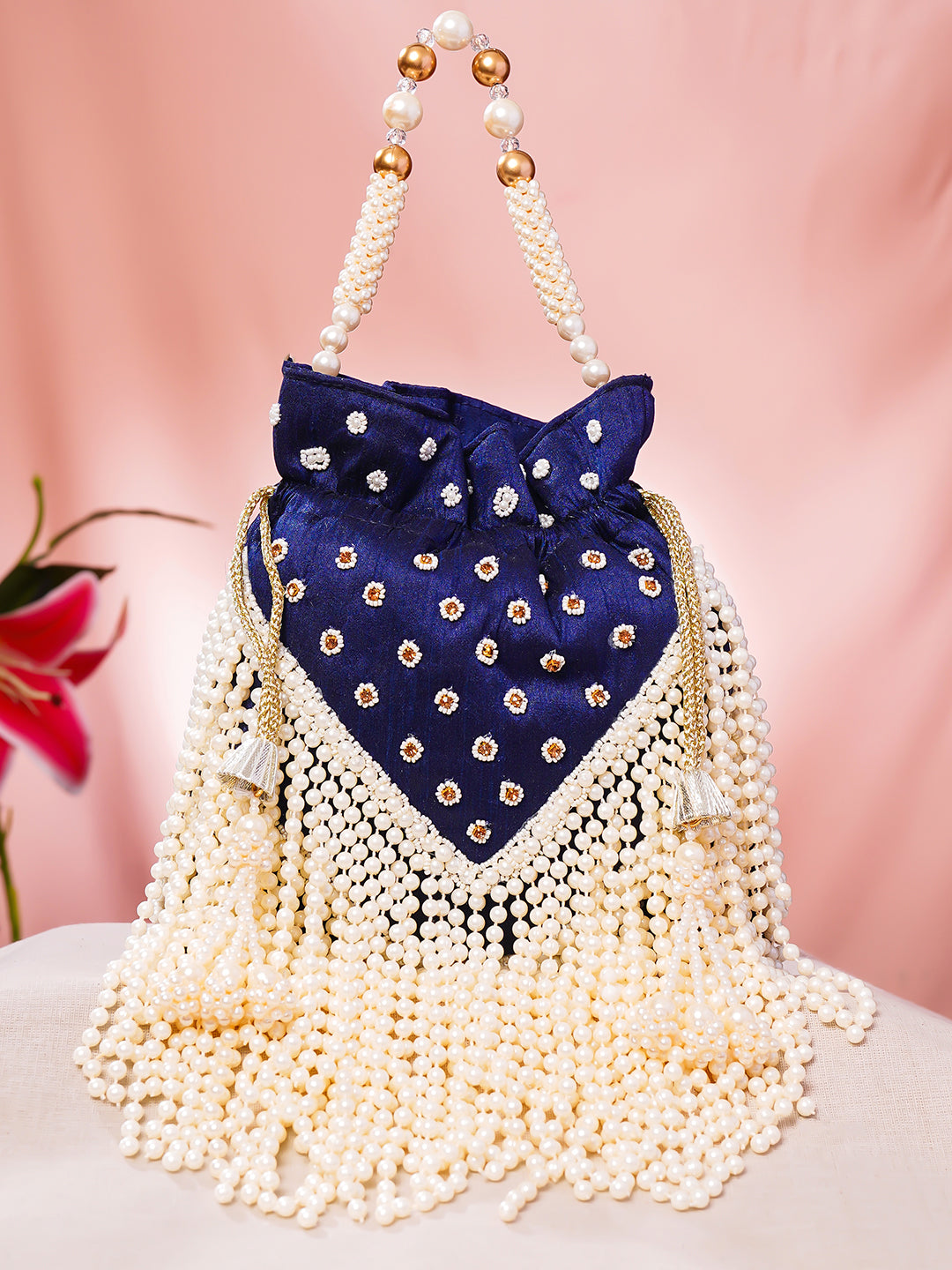 【Rubans】 Navy Blue Pearl Embellished Embroidered Potli Bag｜ネイビーブルー パール エンブロイダリー ポトリバッグ