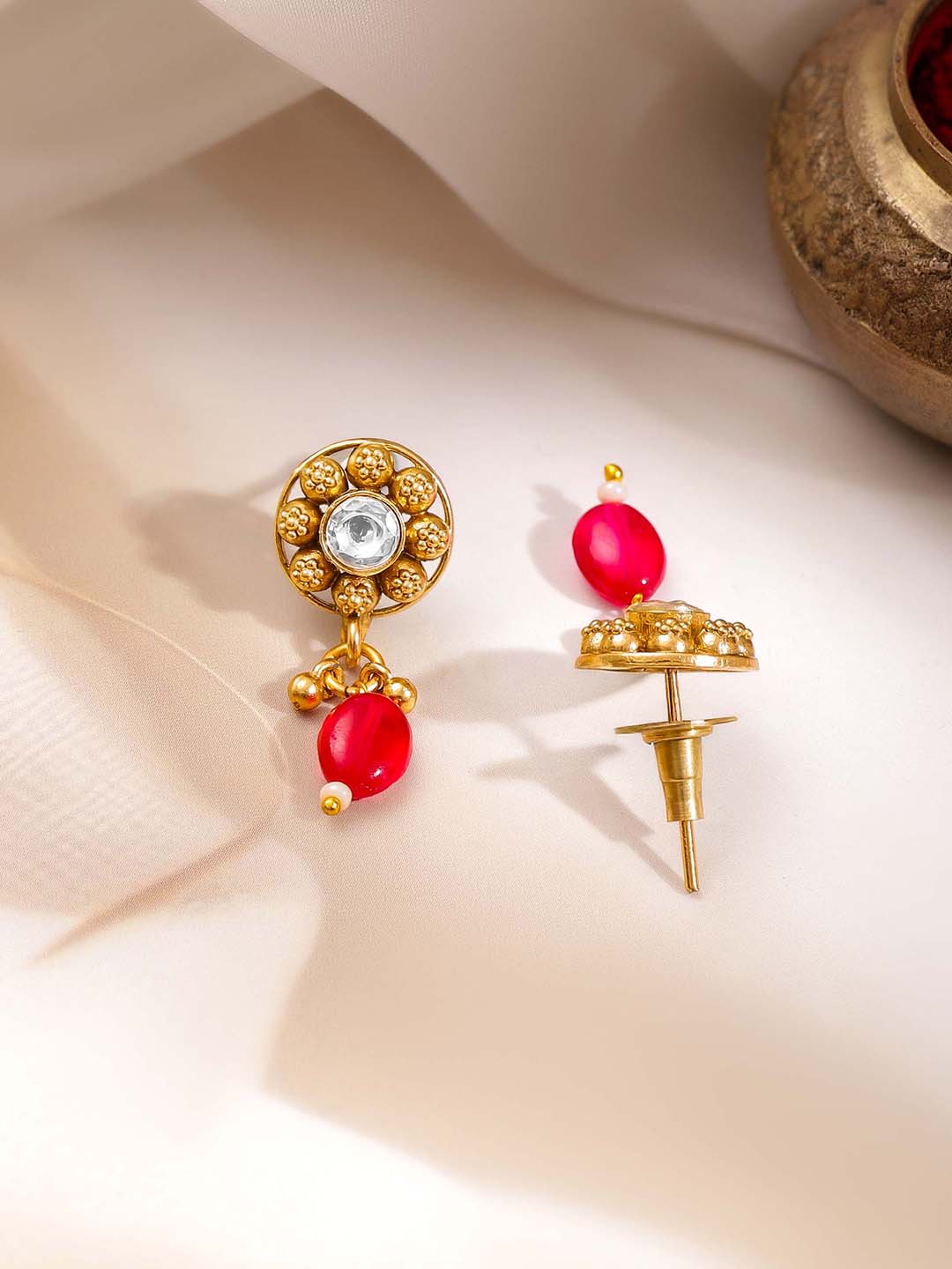 Gold-Plated Pendant and Earrings フリーサイズ