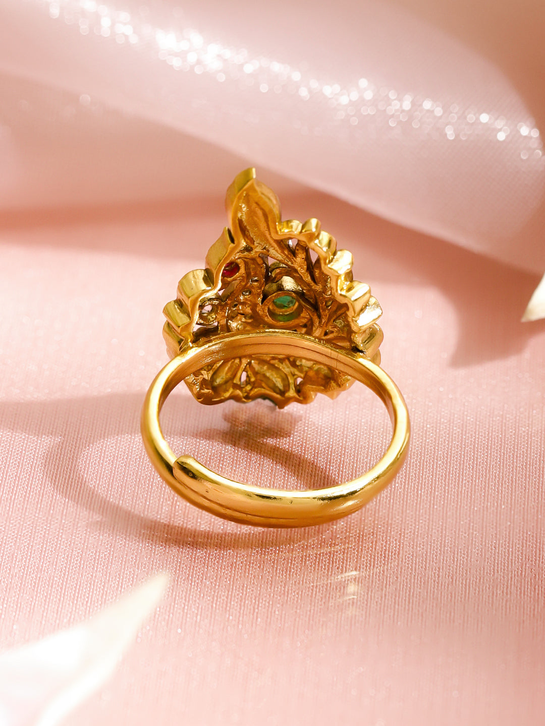 Peacock Motif Gold Toned Statement Ring フリーサイズ