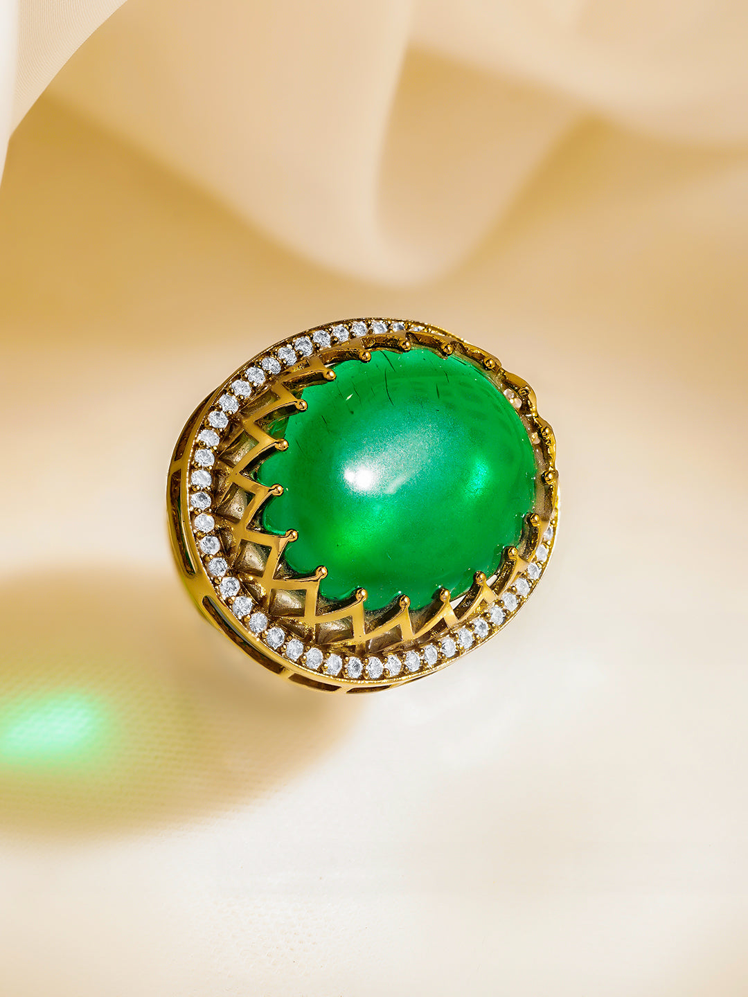 Golden Regal Emerald Fashion Ring フリーサイズ