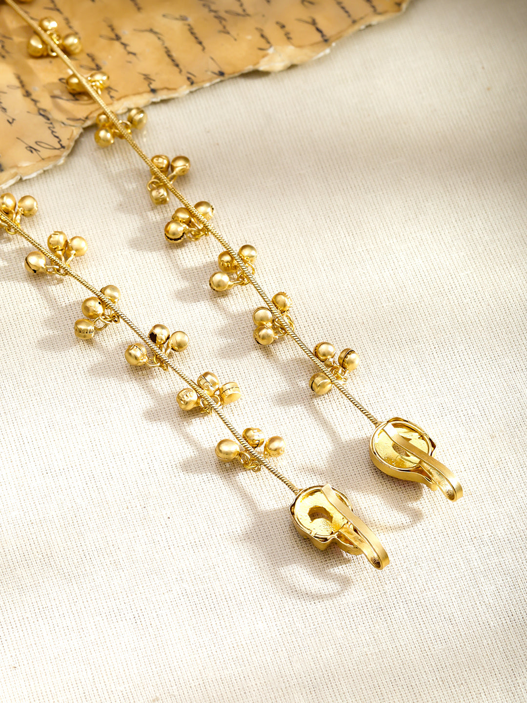 Elephant Motif Gold Beaded Kashmiri Dangler Earrings フリーサイズ