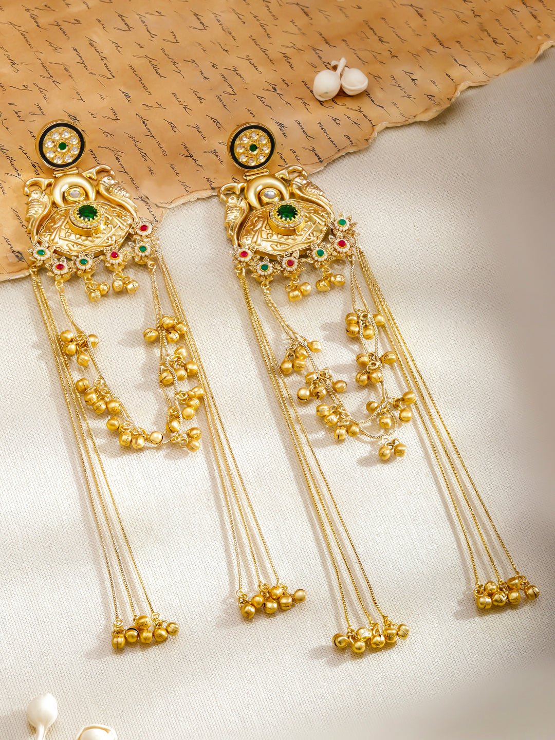 Floral Pink & Green Bird Motif Gold Kashmiri Earrings フリーサイズ