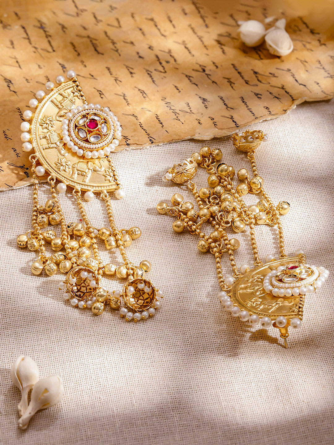 Gold Toned Kashmiri Dangler Jhumkas フリーサイズ