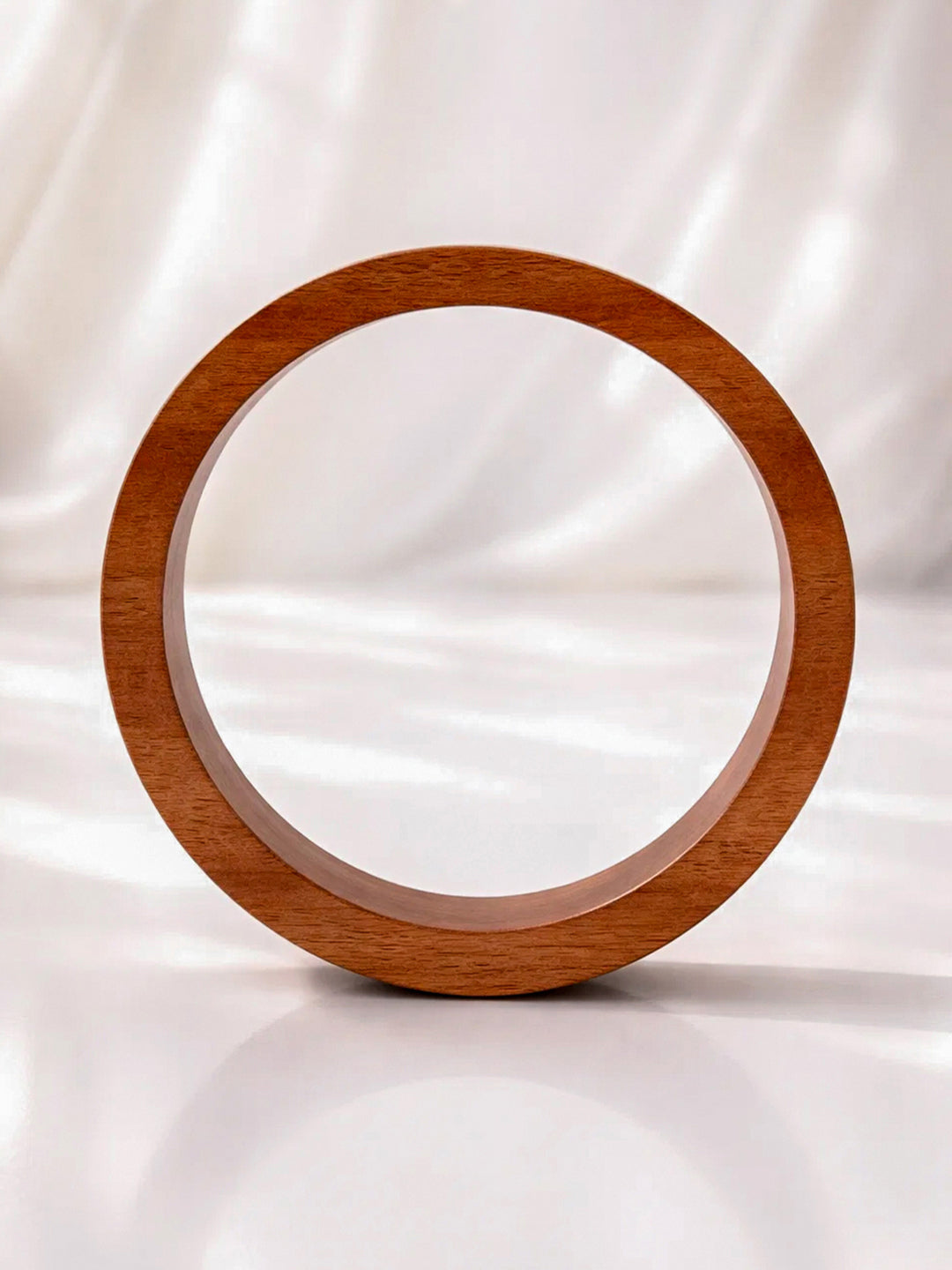 Bangle Style Bracelet フリーサイズ