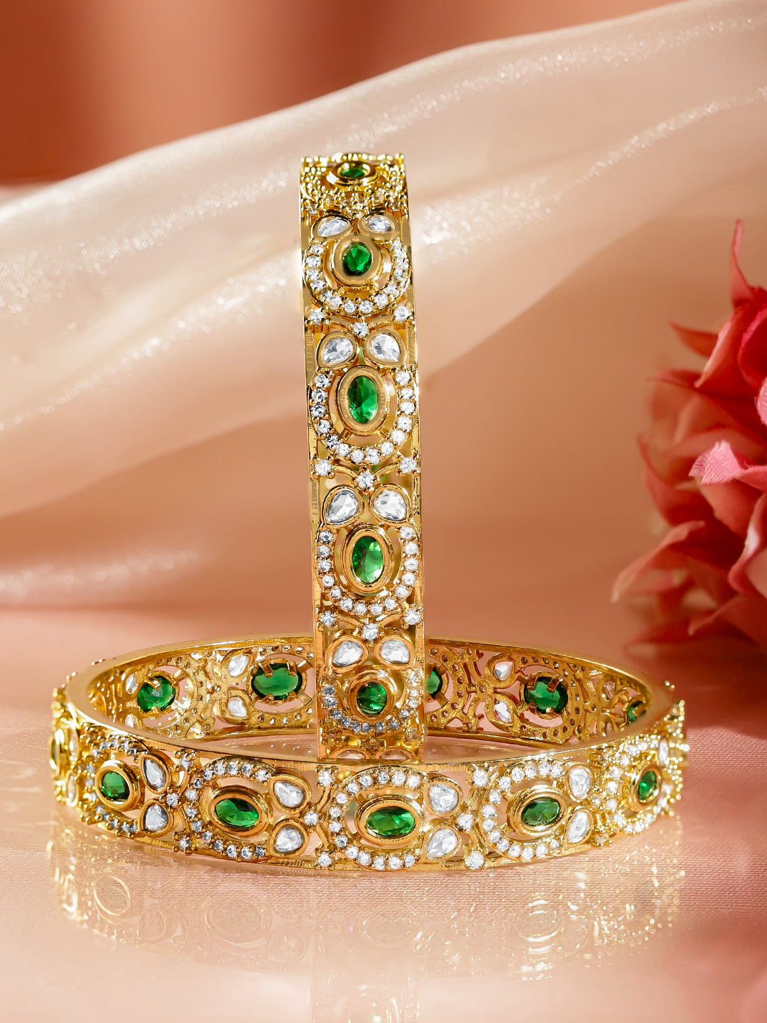 Golden Bangles Blooming in Regal Emerald 2.4 - Small
