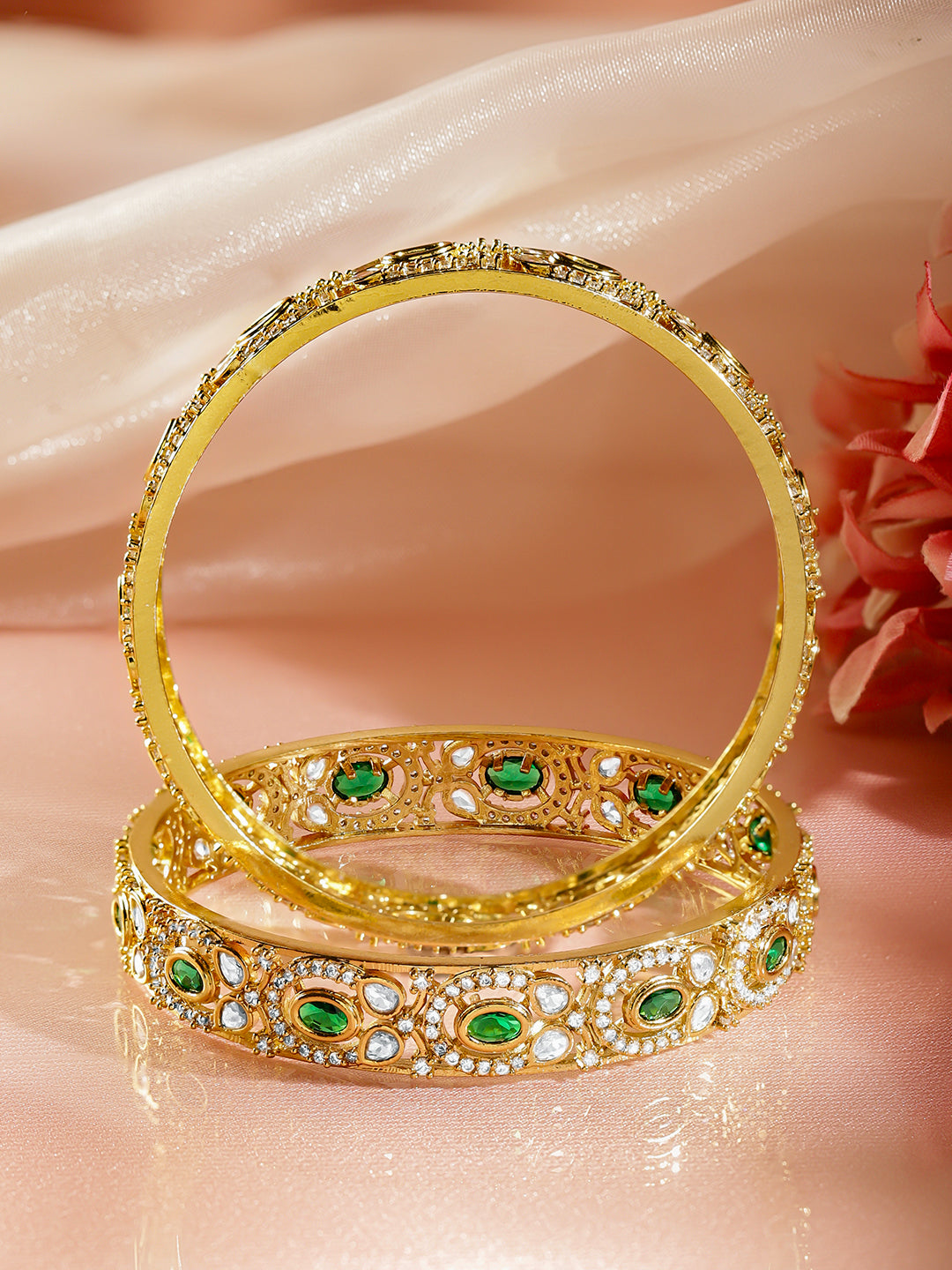 Golden Bangles Blooming in Regal Emerald 2.4 - Small