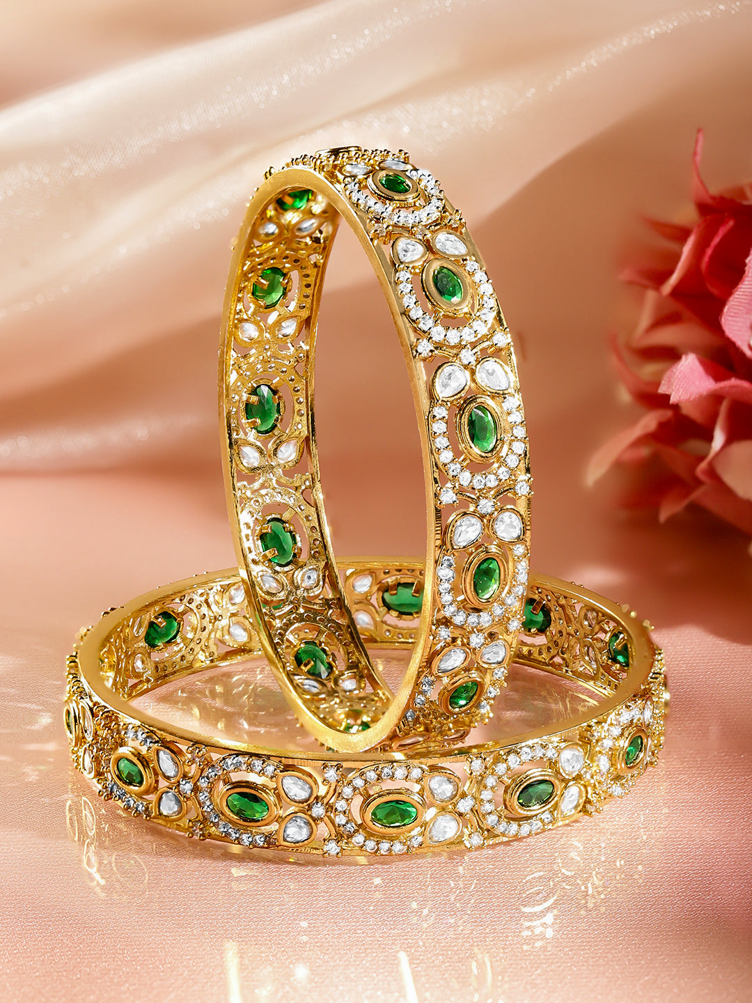 Golden Bangles Blooming in Regal Emerald 2.4 - Small