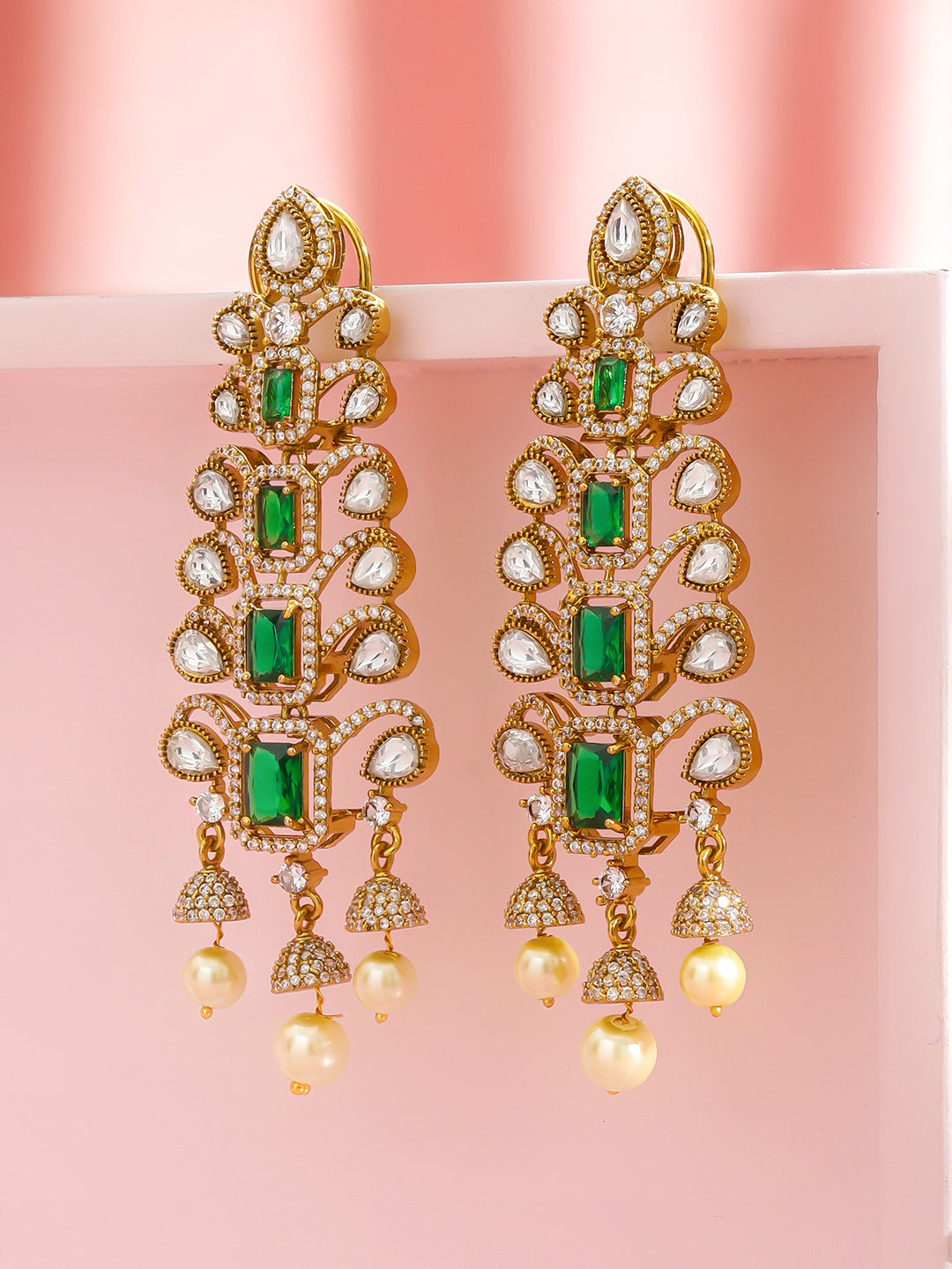 Green Studded Pearl Drop Dangler Earrings フリーサイズ