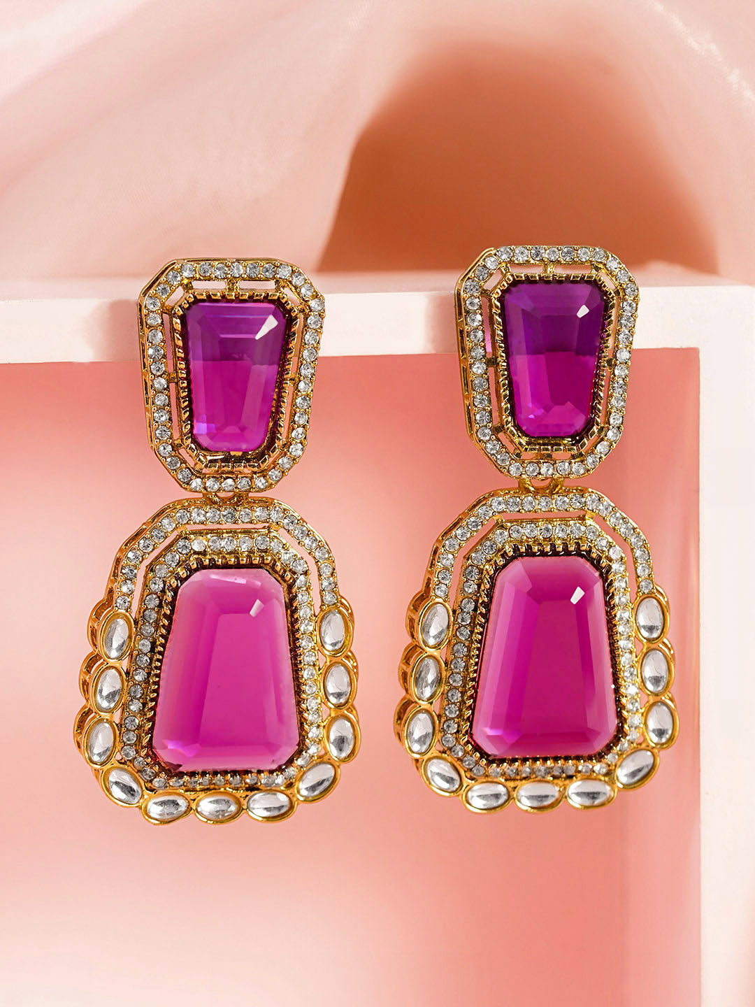 Deep Pink Gemstone Modern Drop Earrings フリーサイズ