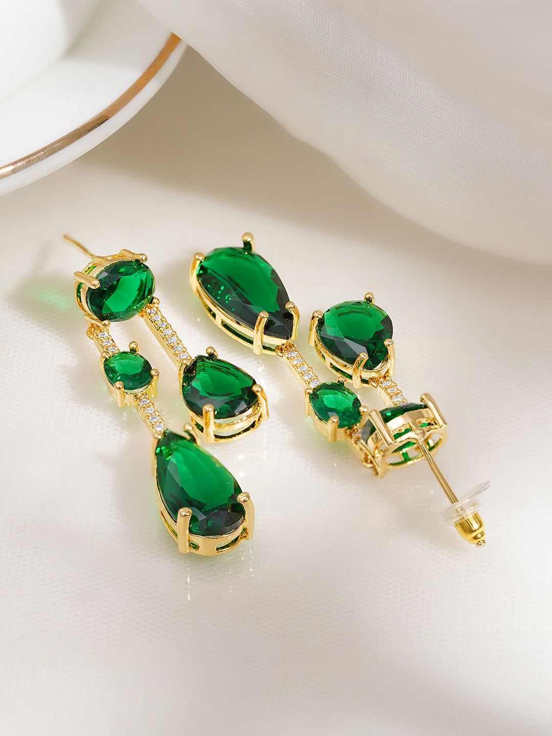 Emerald Glow Crystal Statement Drop Earrings フリーサイズ