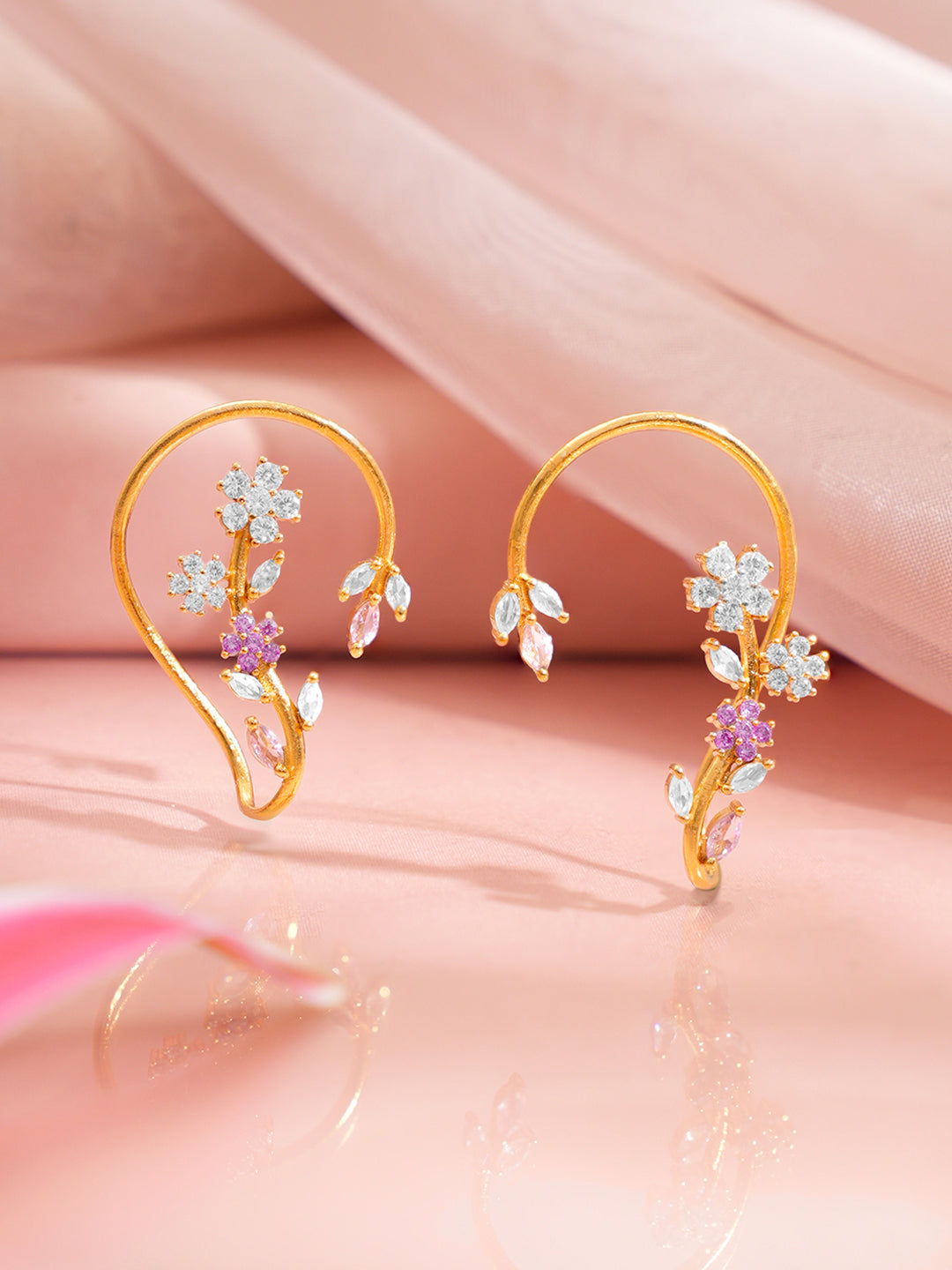 Golden Blossom Crystal Ear Cuffs Length - 4 cm