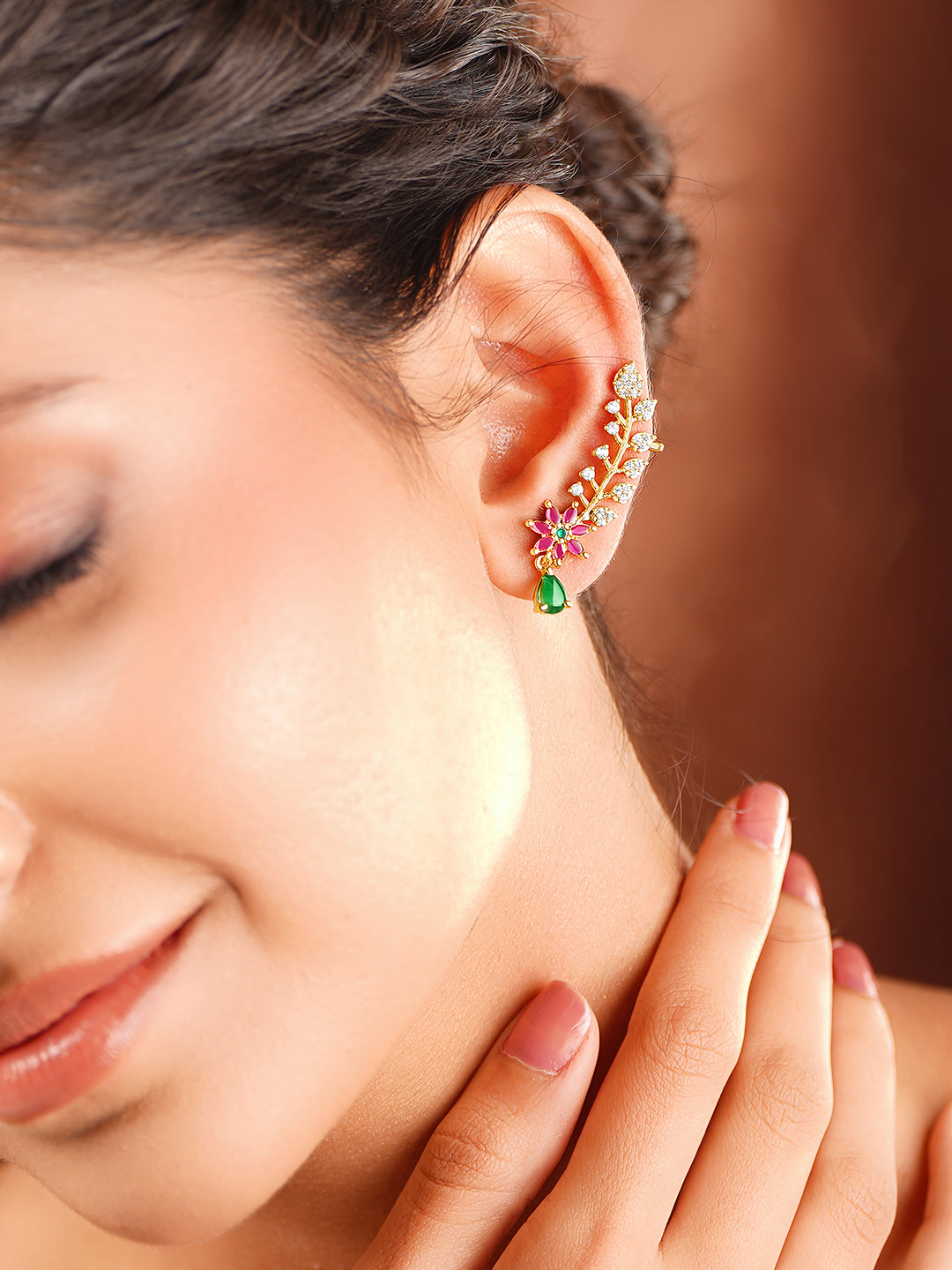 【Rubans】 Gold Plated Floral American Diamond Zirconia Multicolor Ear Cuffs｜ゴールドメッキ フローラル アメリカンダイヤモンド マルチカラー イヤーカフ