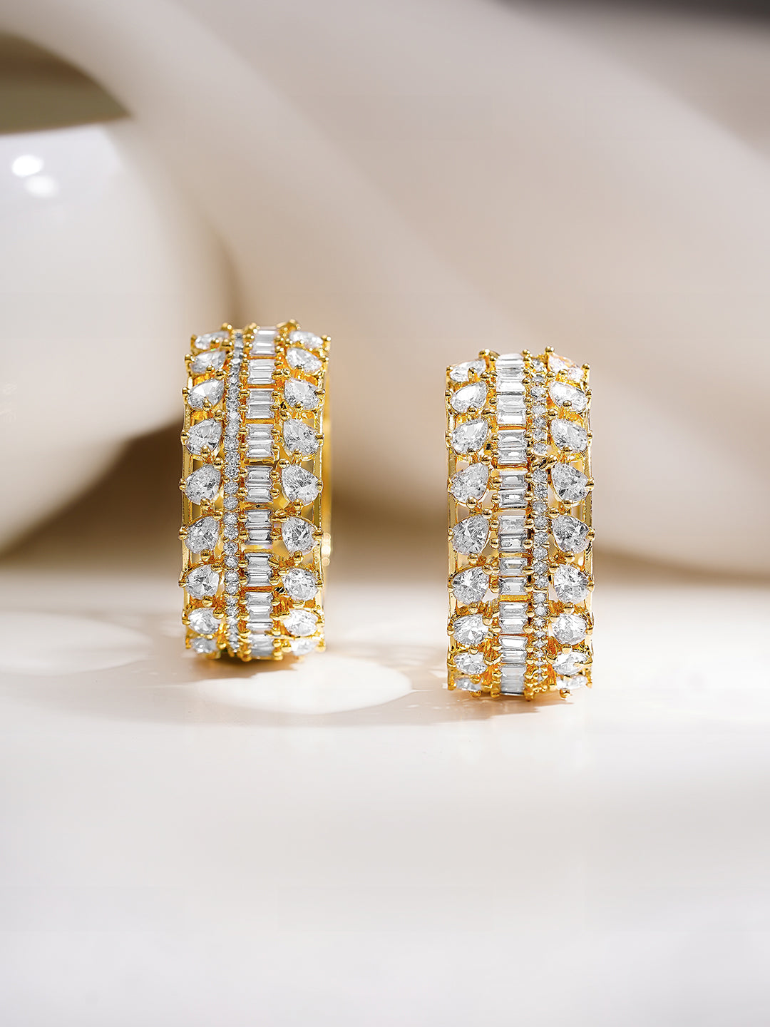 【Rubans】 Gold Plated American Diamond Zirconia Hoop Earrings｜ゴールドメッキ アメリカンダイヤモンド フープイヤリング