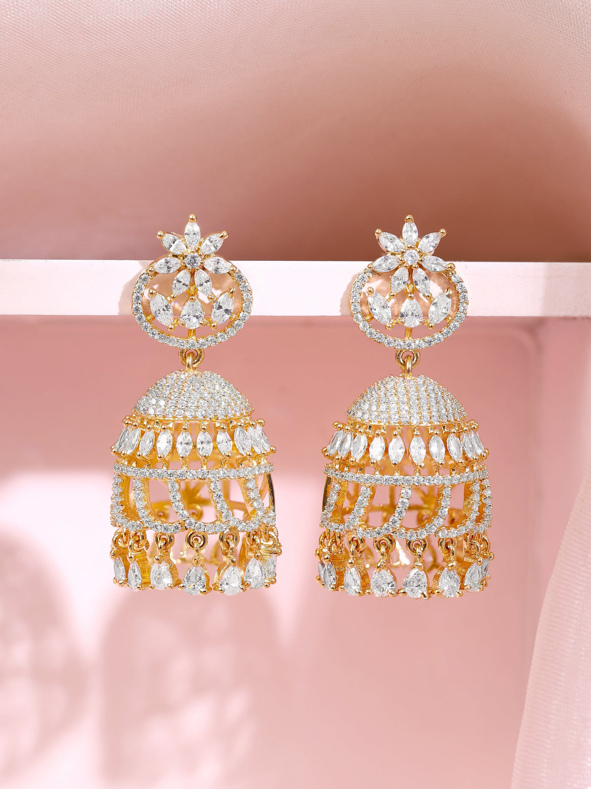 【Rubans】Gold Plated Dawn Crystal Dome Jhumka Earrings｜ゴールドメッキ ドーン クリスタル ドーム ジュムカピアス