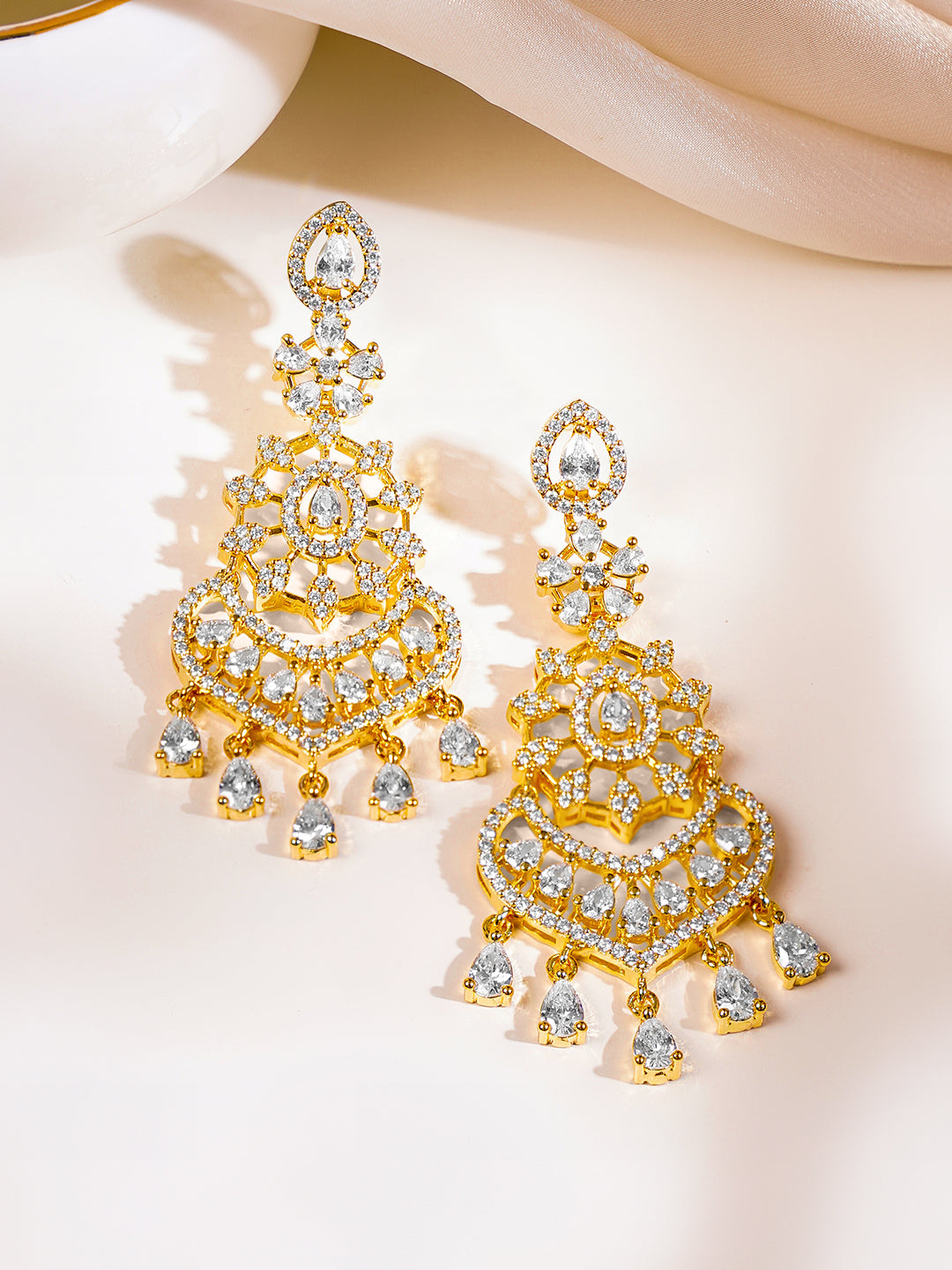 【Rubans】 Gold Plated American Diamond Dangler Earrings｜ゴールドメッキ アメリカンダイヤモンド ダングラーイヤリング