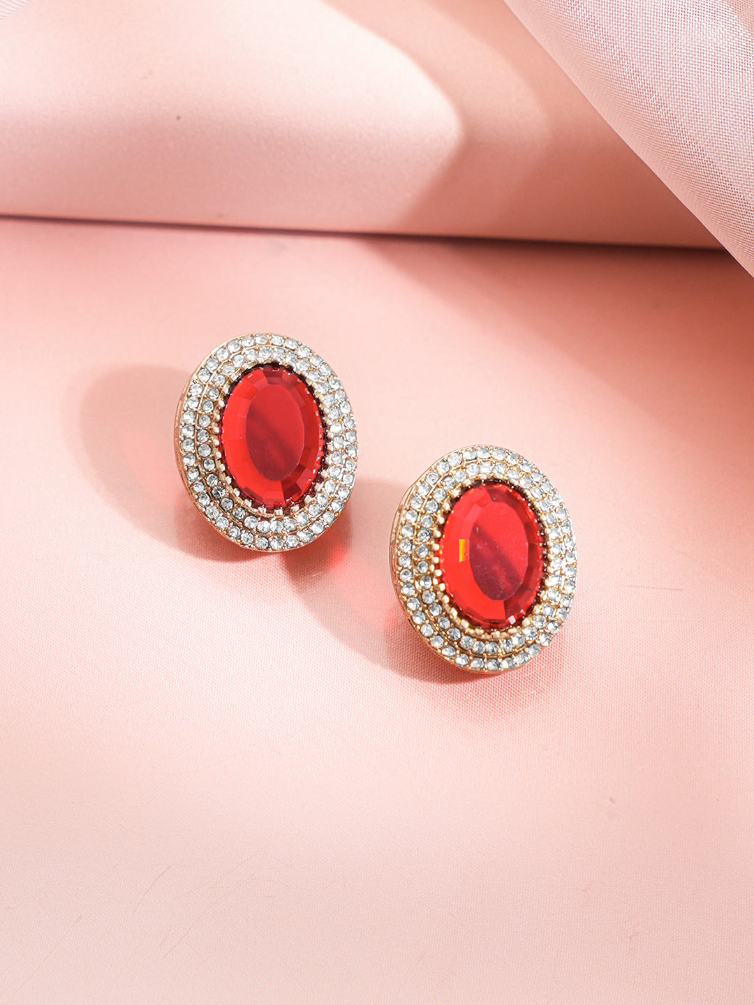 Royal Ruby Crimson Glow Stud Earrings フリーサイズ