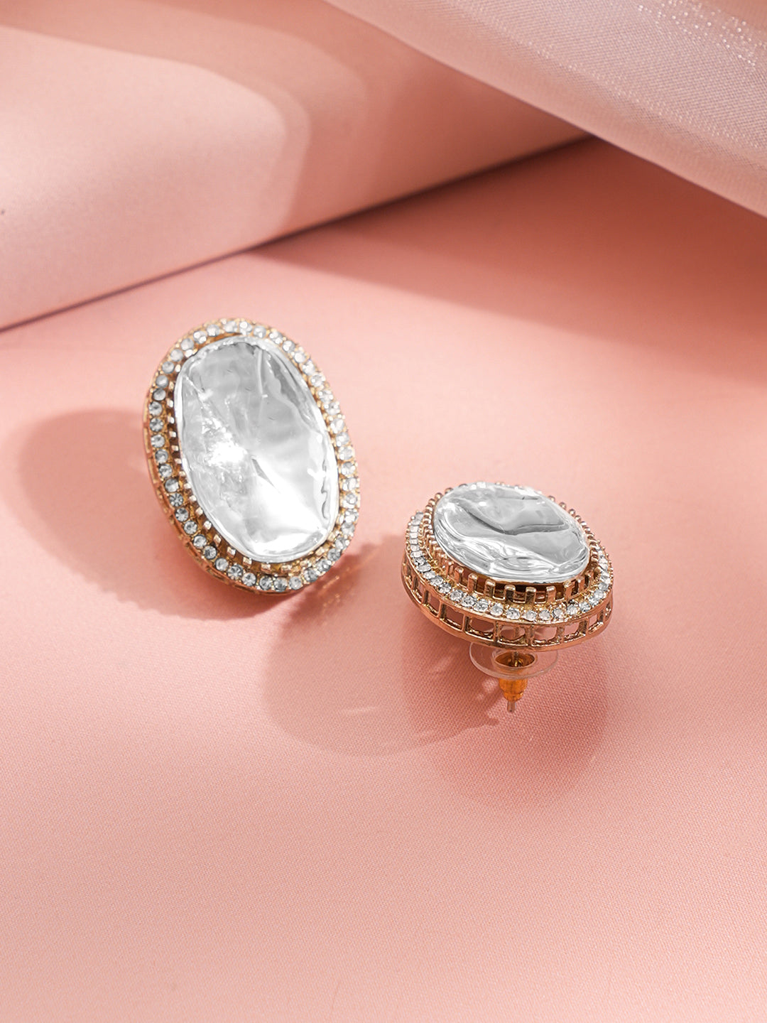 Grand Glow Oversized Stud Earrings フリーサイズ