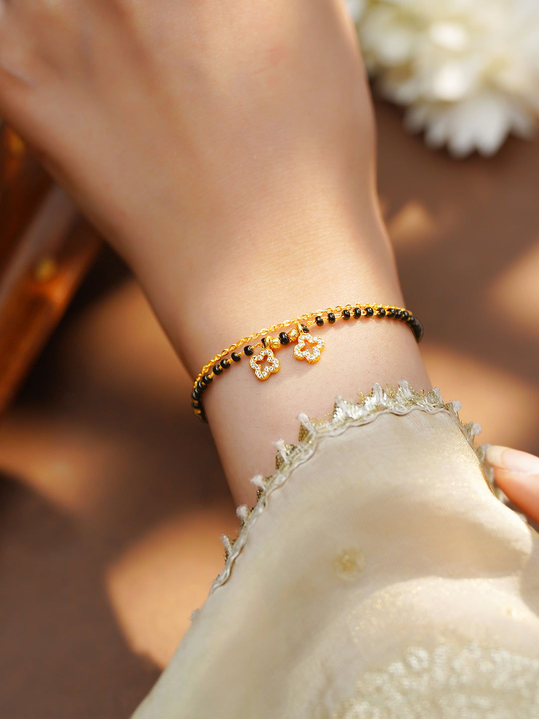 Clover Spark Charm Mangalsutra Bracelet フリーサイズ
