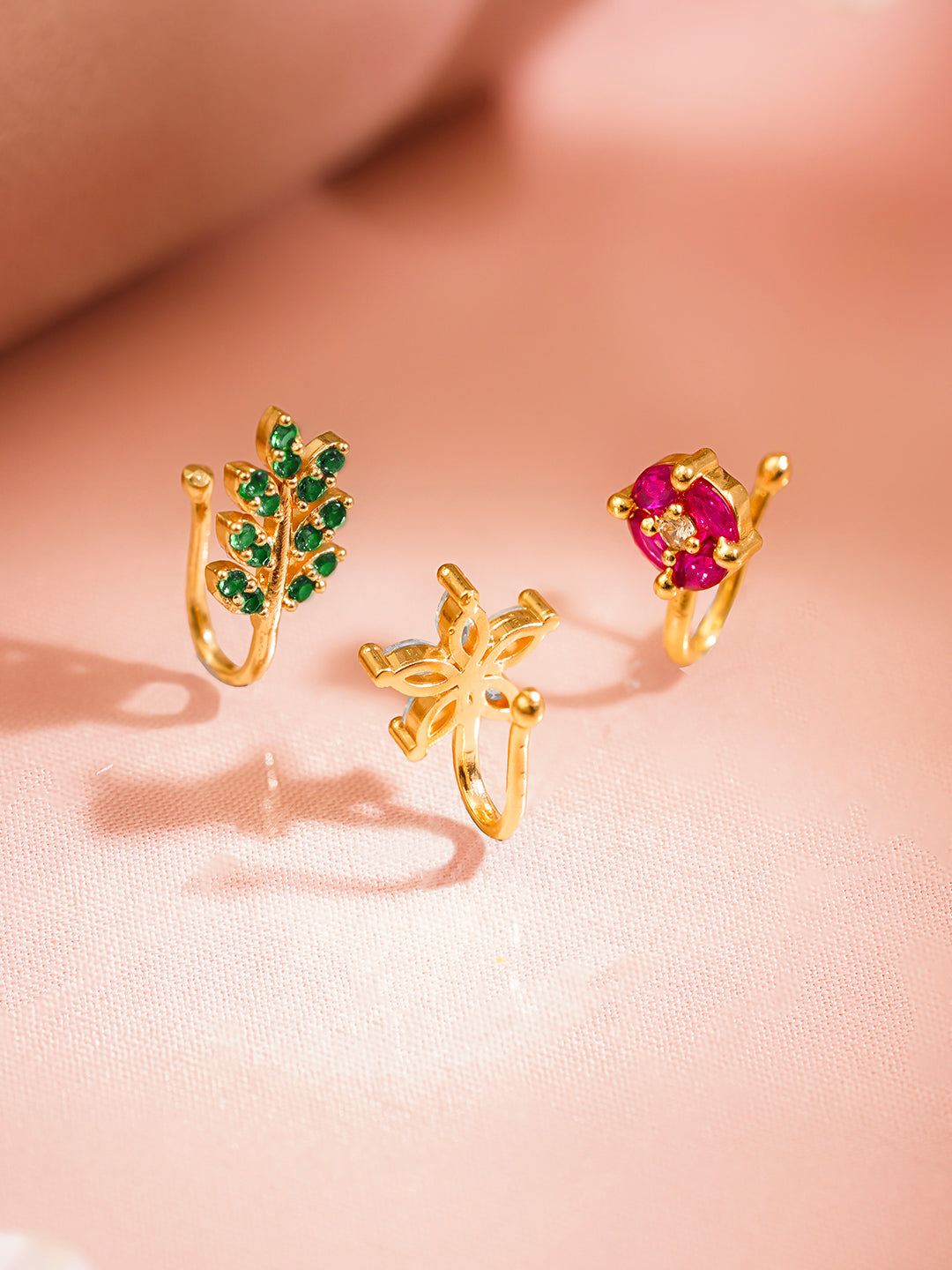 Leafy Floral Zirconia Studded Nose Pins フリーサイズ