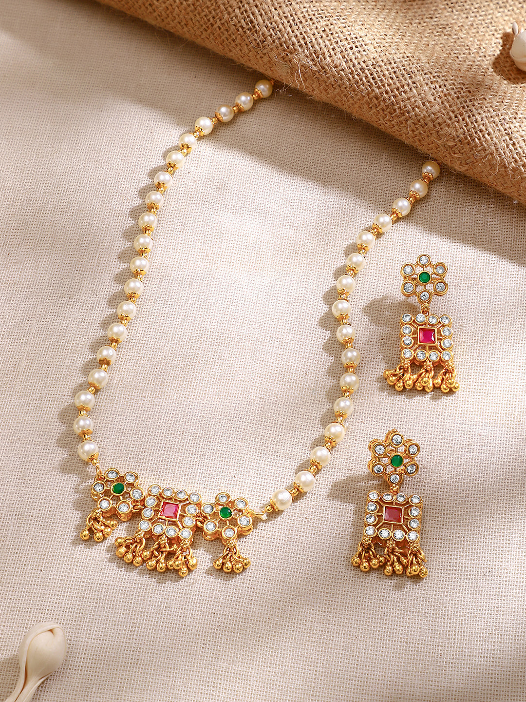 【Rubans】Gold Plated Pearl Whisper Kundan Blossom Necklace Set｜ゴールドメッキ パール ウィスパー クンダン ブロッサム ネックレスセット