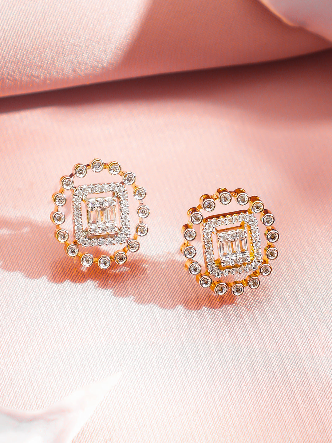American Diamond Zirconia Studded Pendant Necklace Set フリーサイズ