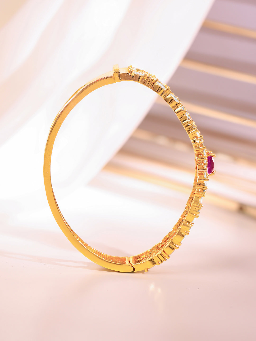 【Rubans】 Gold Plated Blush Zirconia Bloom Bangle｜ゴールドメッキ ブラッシュ ジルコニア ブルーム バングル