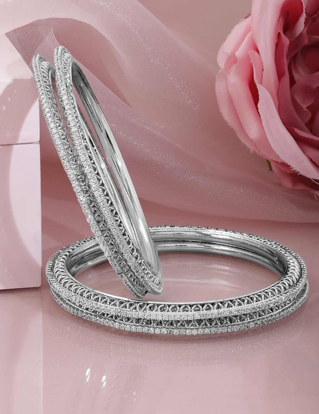 Rubans Set of 4 Rhodium-Plated Cubic Zirconia Studded Bangles 2.4 - Small