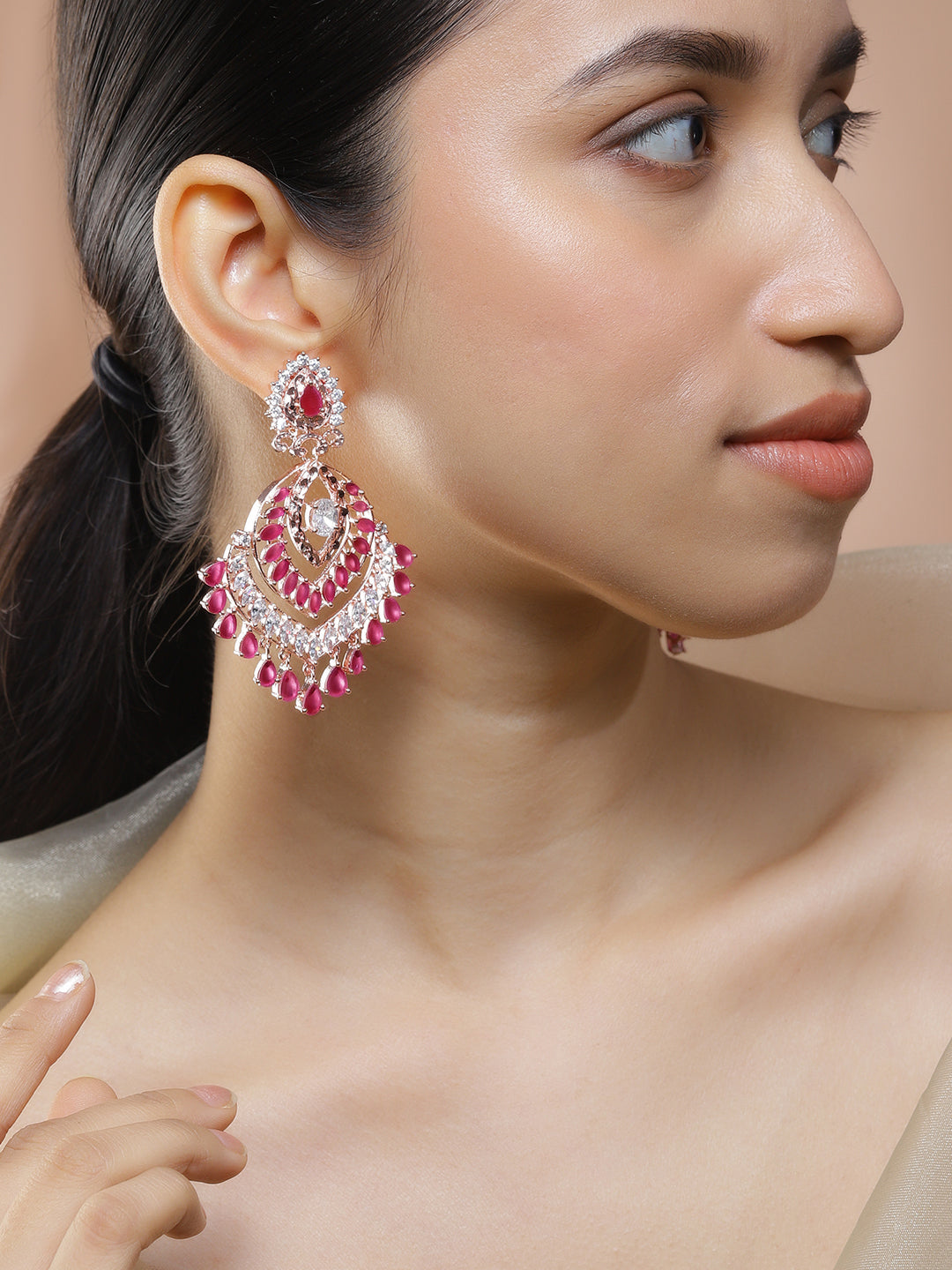 Rosé Radiance American Diamond Zirconia Dangle Earrings フリーサイズ