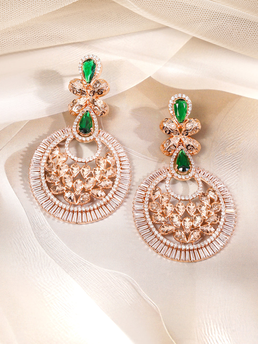 Luxe Artistic Green & white Danglers Green