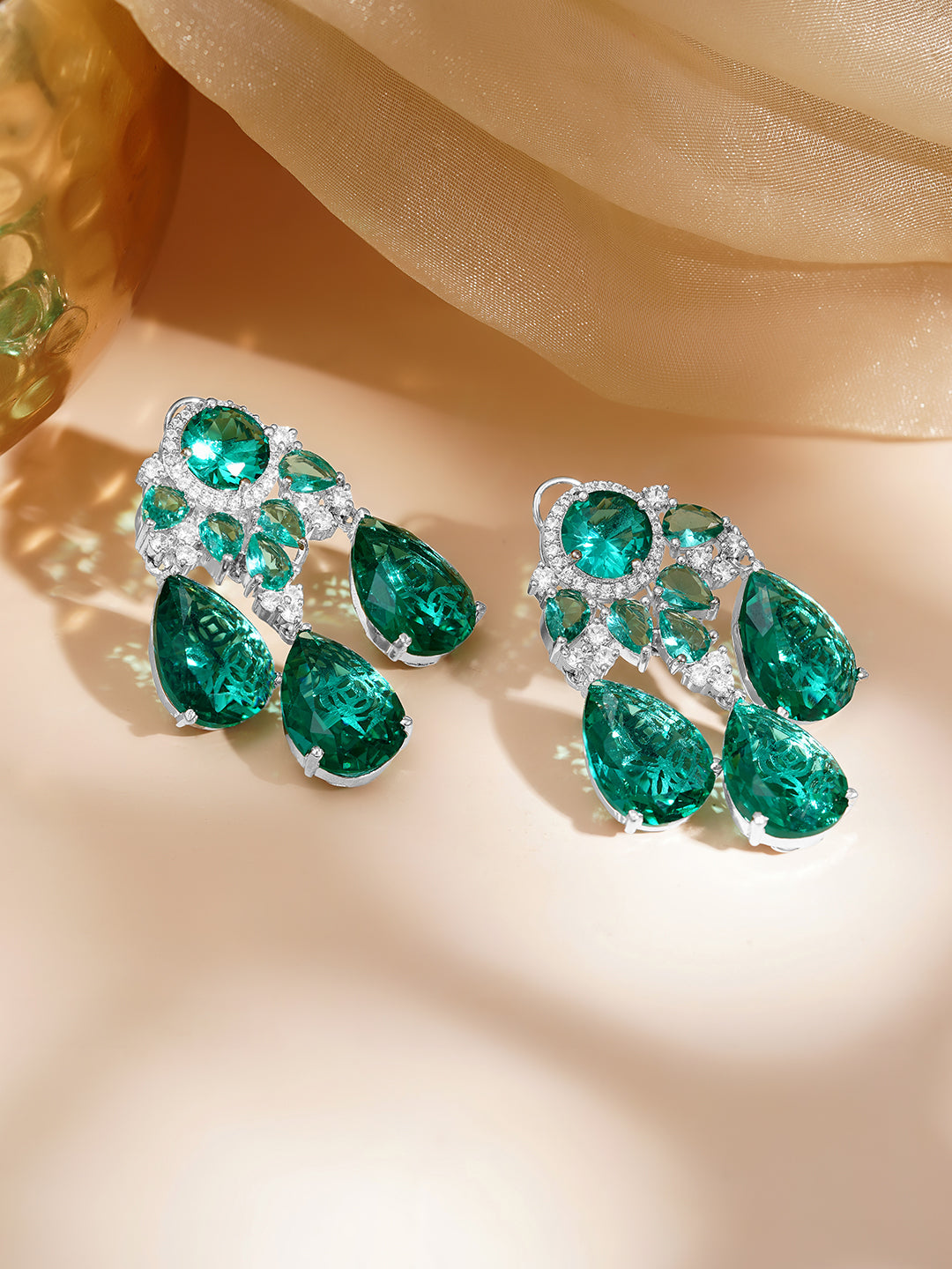 Emerald Teardrop Luxe Chandelier フリーサイズ