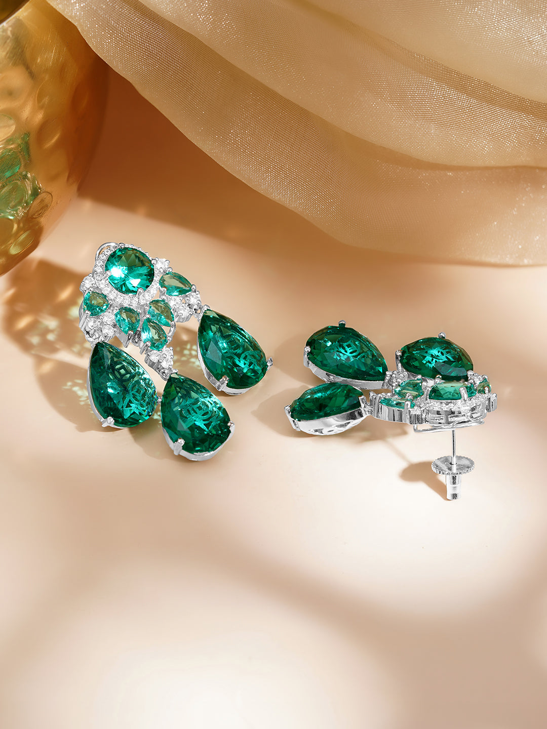 Emerald Teardrop Luxe Chandelier フリーサイズ