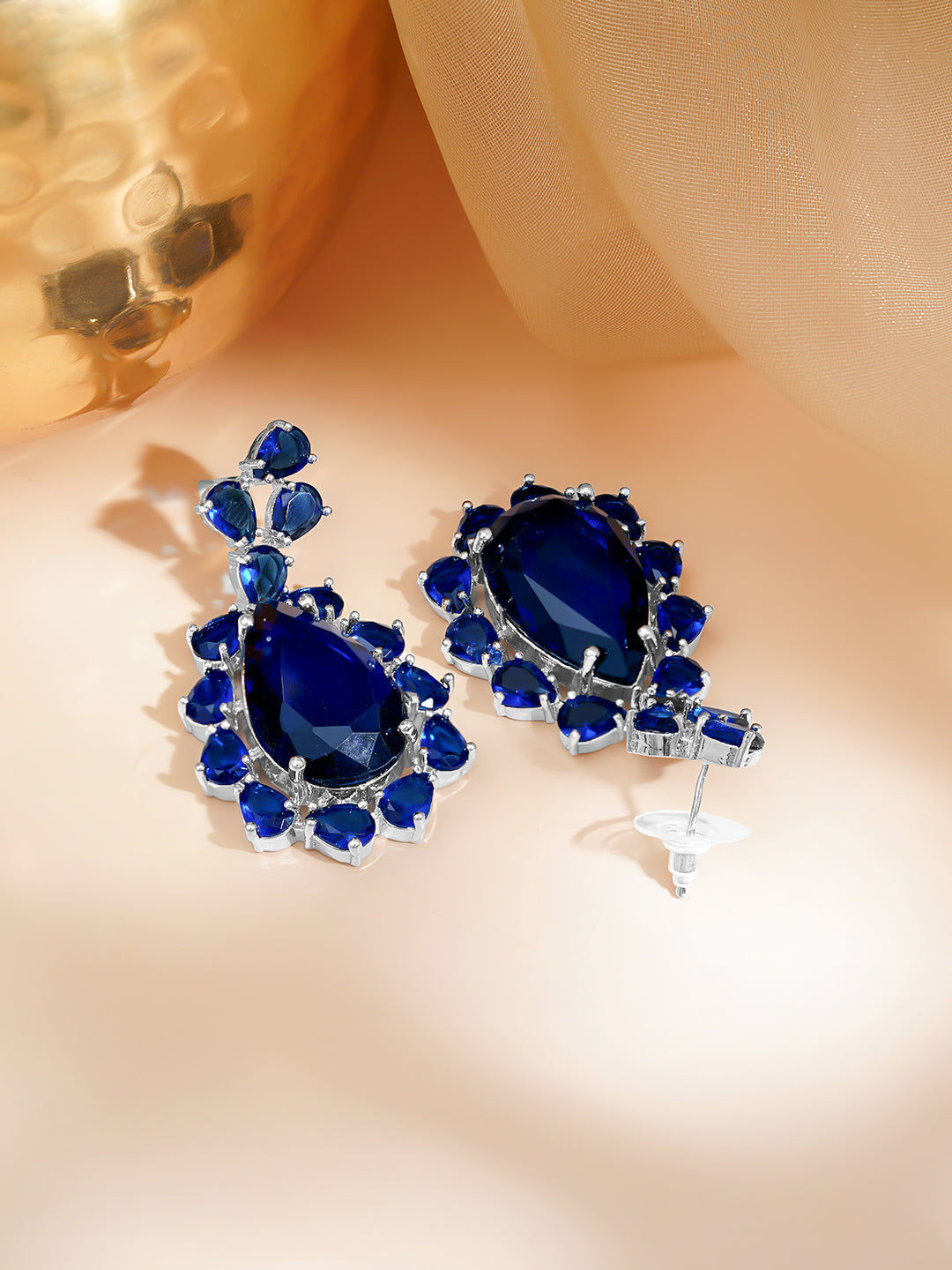 Radiant Spark Oversized Stud Earrings フリーサイズ