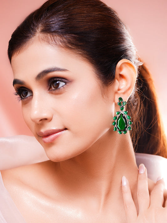 Emerald Glow Drama Statement Earrings フリーサイズ
