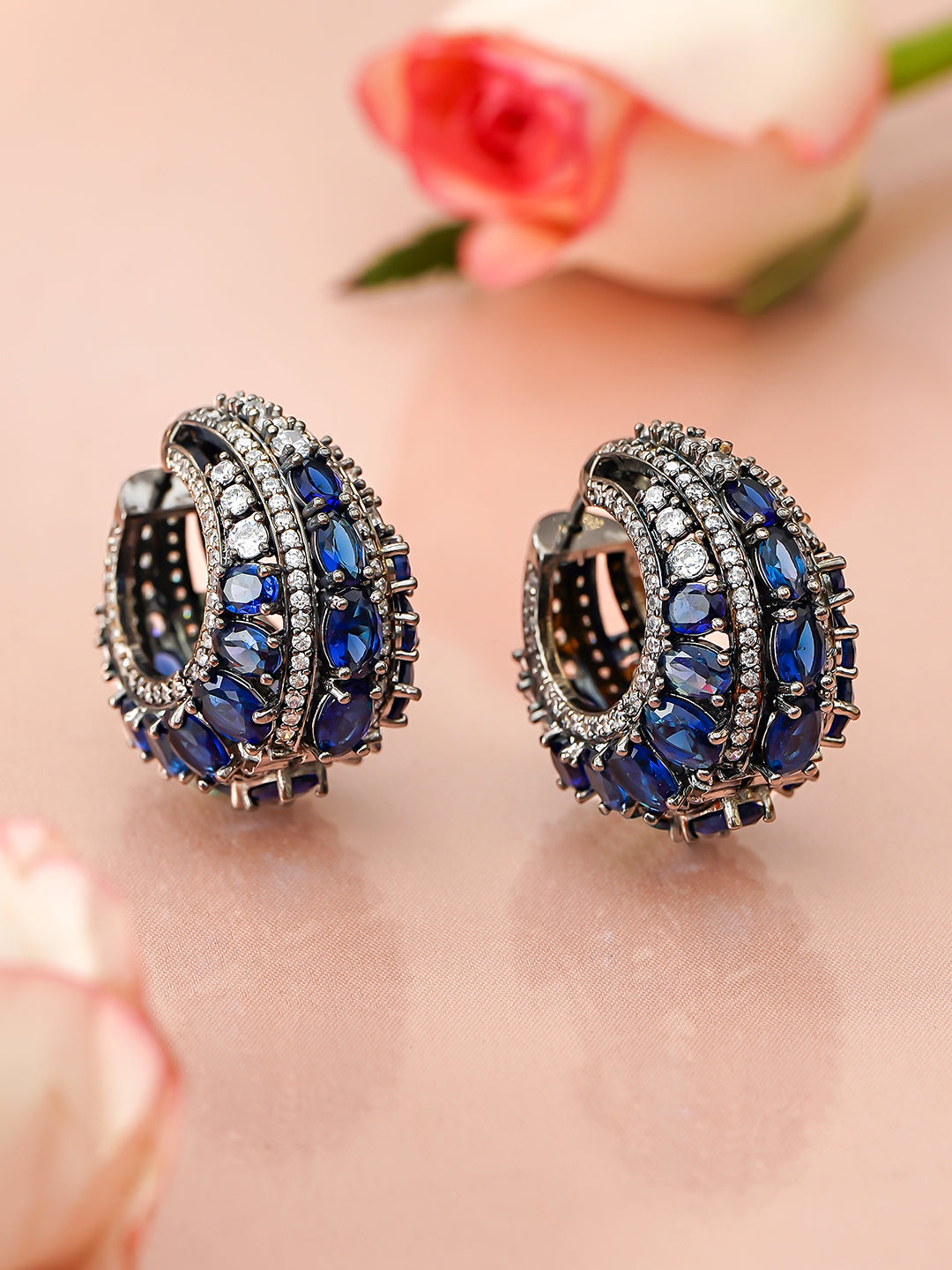 Opulent Blue Gem Statement Earrings フリーサイズ