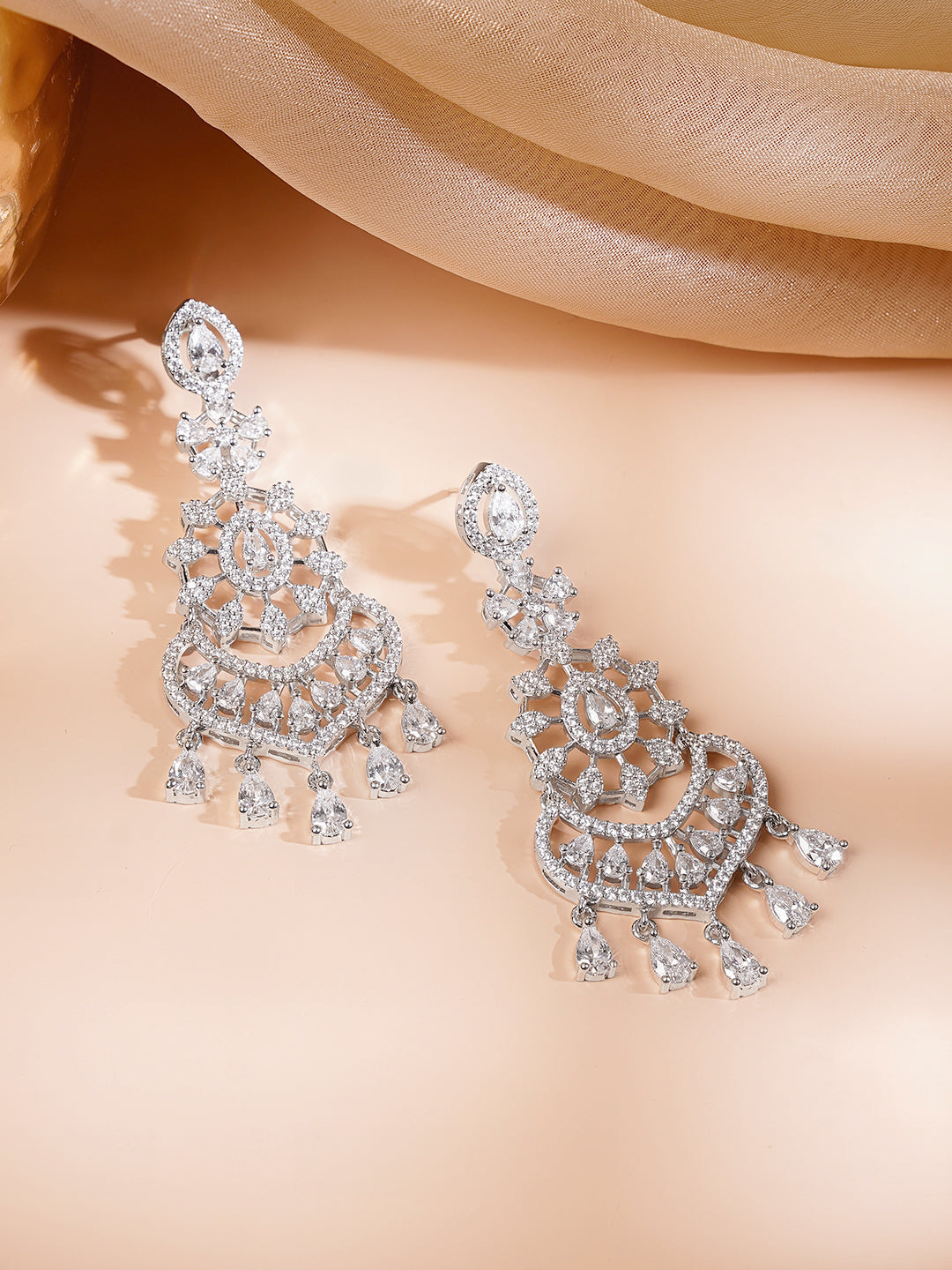 【Rubans】 Rhodium Plated American Diamond Dangler Earrings｜ロジウムメッキ アメリカンダイヤモンド ダングラー イヤリング