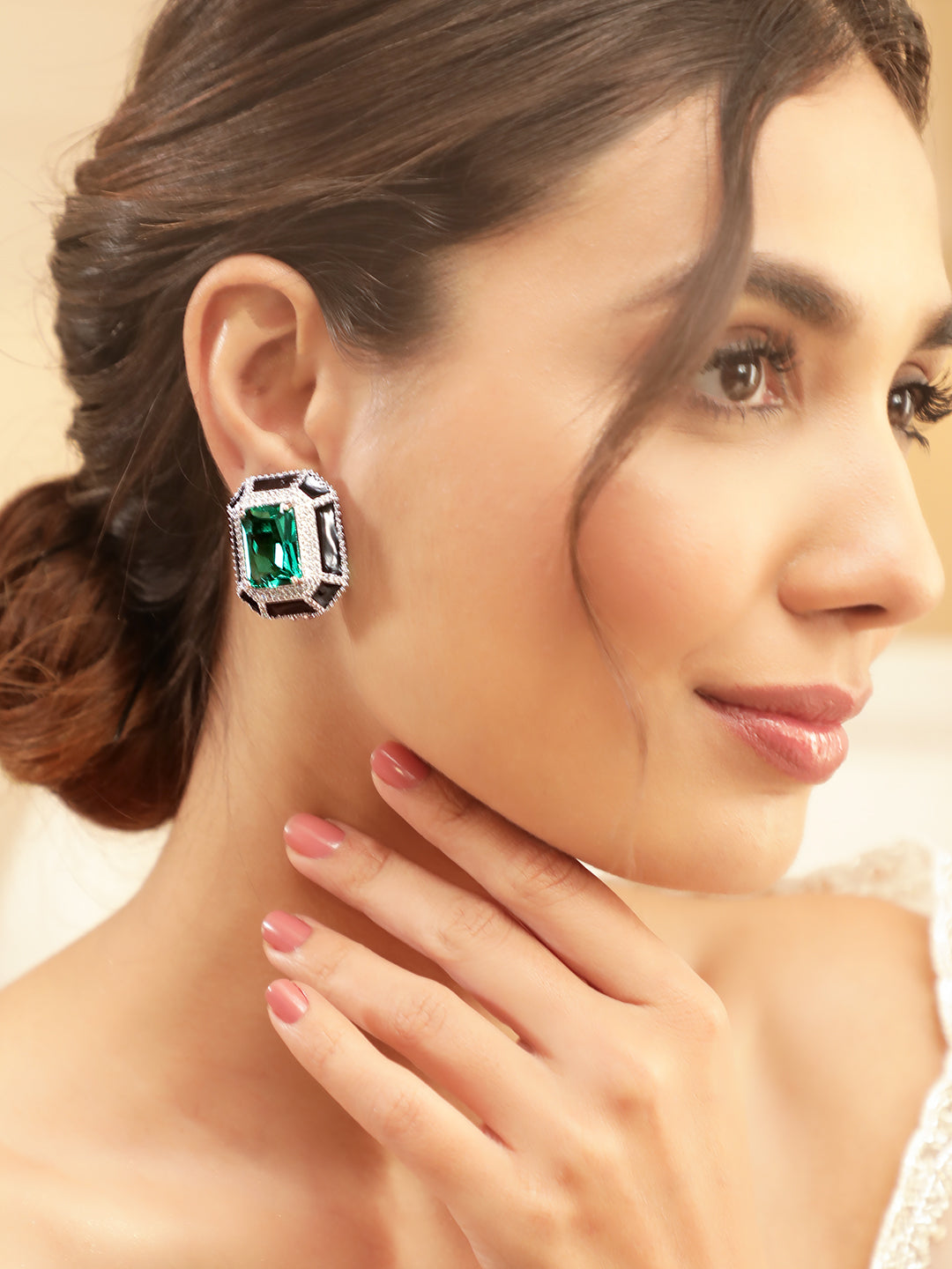 【Rubans】 Premium Rhodium Plated Black Enamel AAA Cubic Zirconia Aqua Blue Statement Stud Earrings｜プレミアム ロジウムメッキ ブラックエナメル アクアブルー ジルコニア スタッドイヤリング