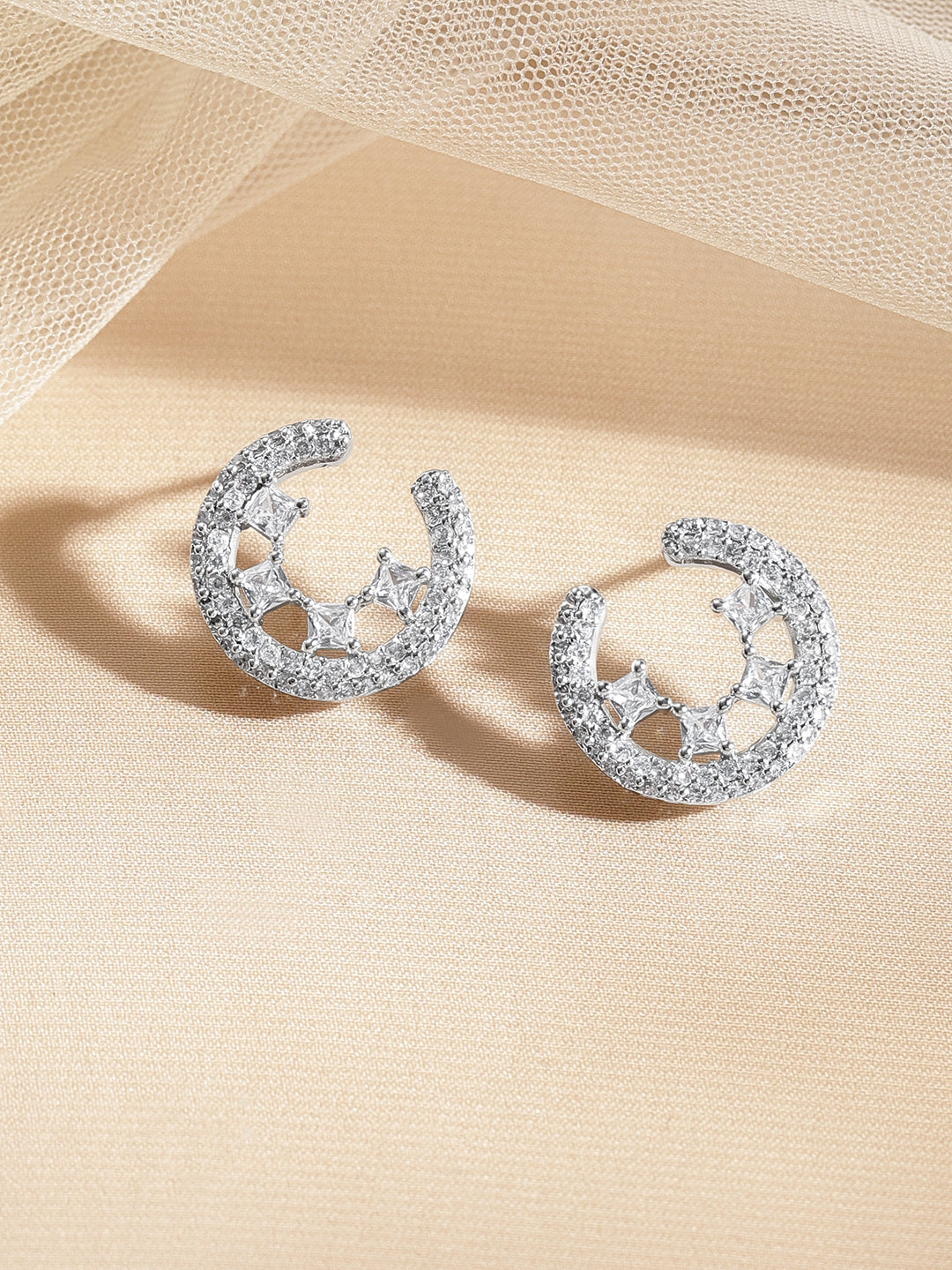 American Diamond Zirconia Stud Huggies フリーサイズ