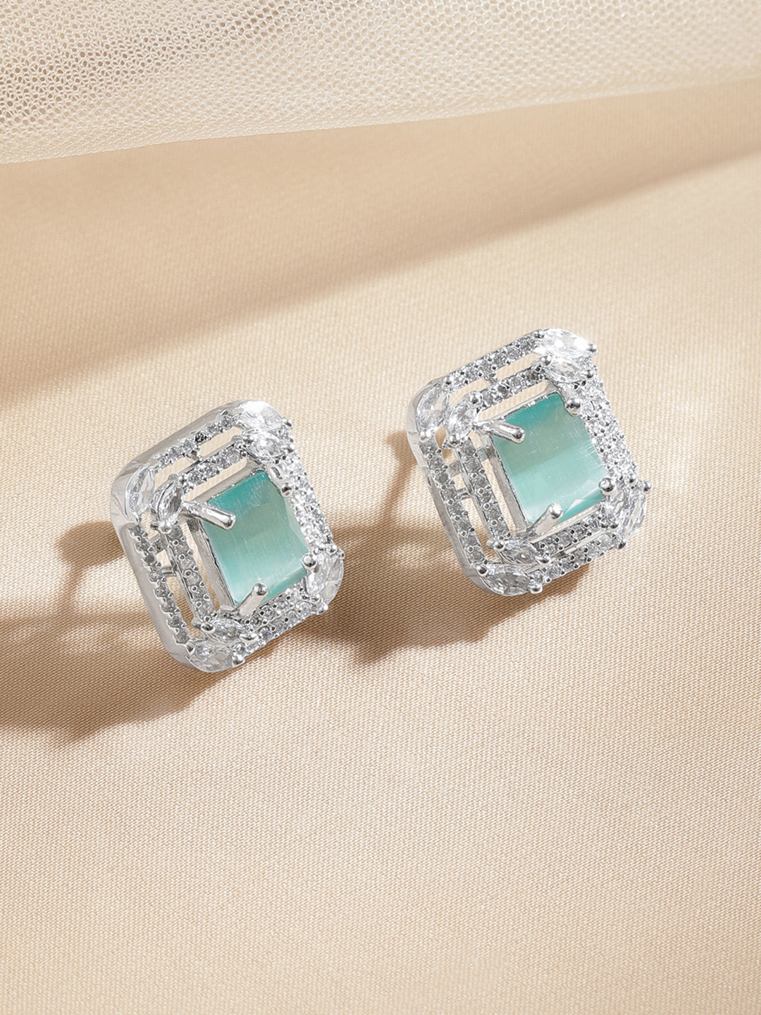American Diamond Zirconia Mint Green Studs フリーサイズ
