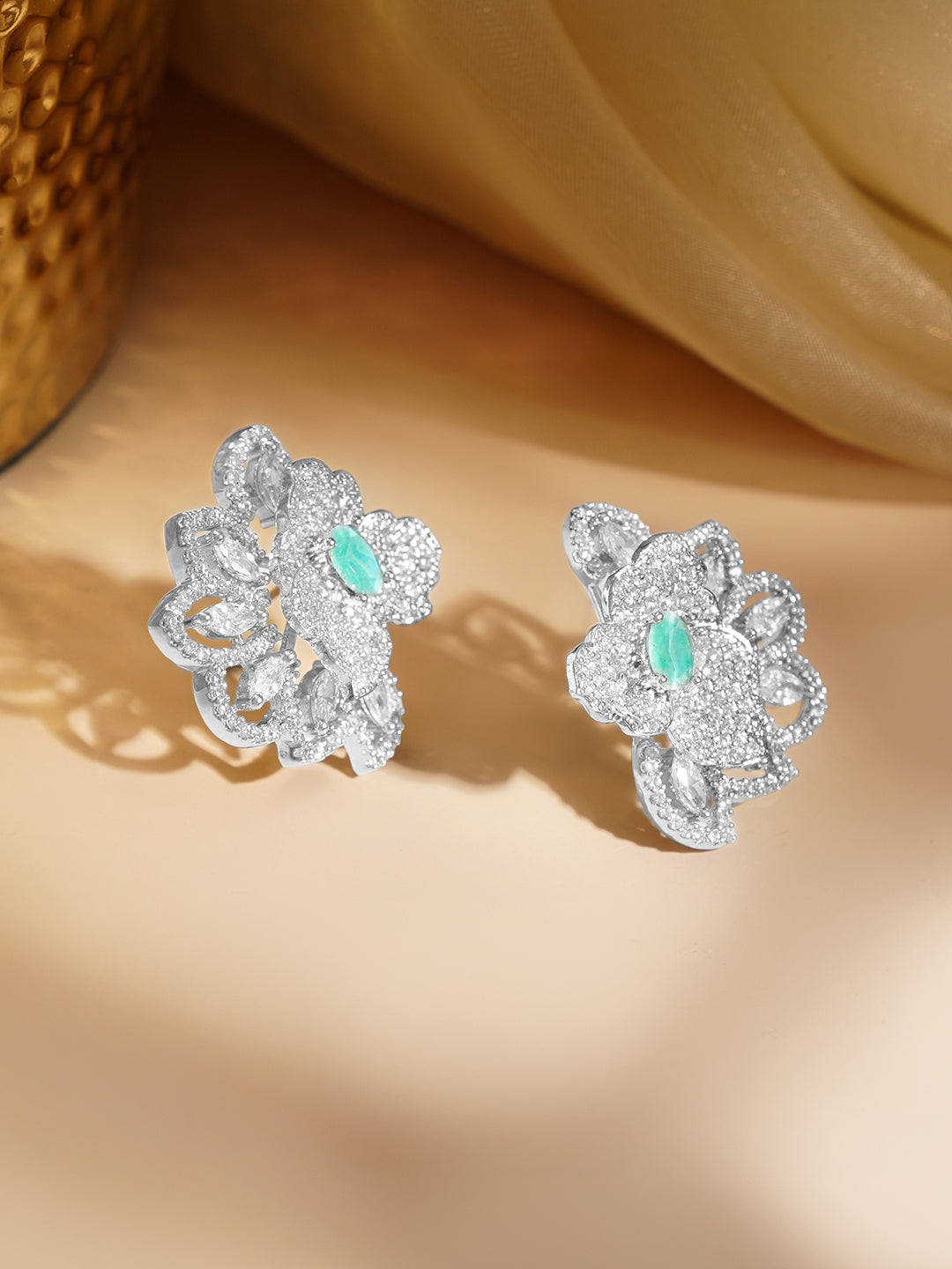 【Rubans】 Rhodium Plated Floral American Diamond Zirconia Stud Earrings｜ロジウムメッキ フローラル アメリカンダイヤモンド ジルコニア スタッドイヤリング