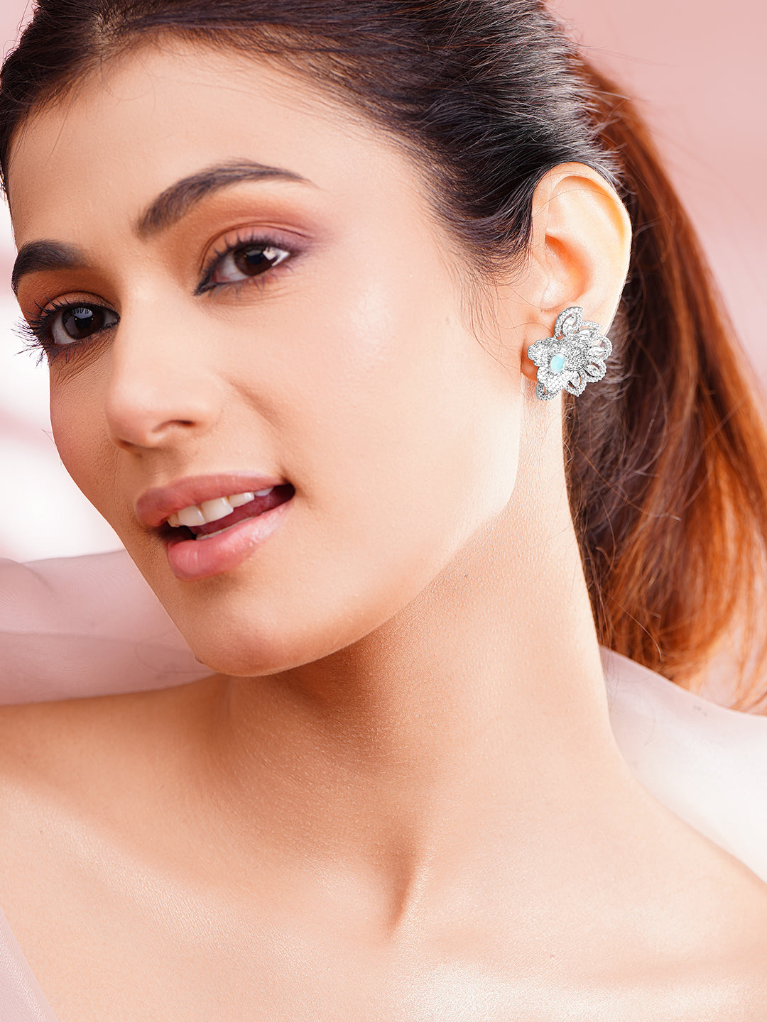 【Rubans】 Rhodium Plated Floral American Diamond Zirconia Stud Earrings｜ロジウムメッキ フローラル アメリカンダイヤモンド ジルコニア スタッドイヤリング