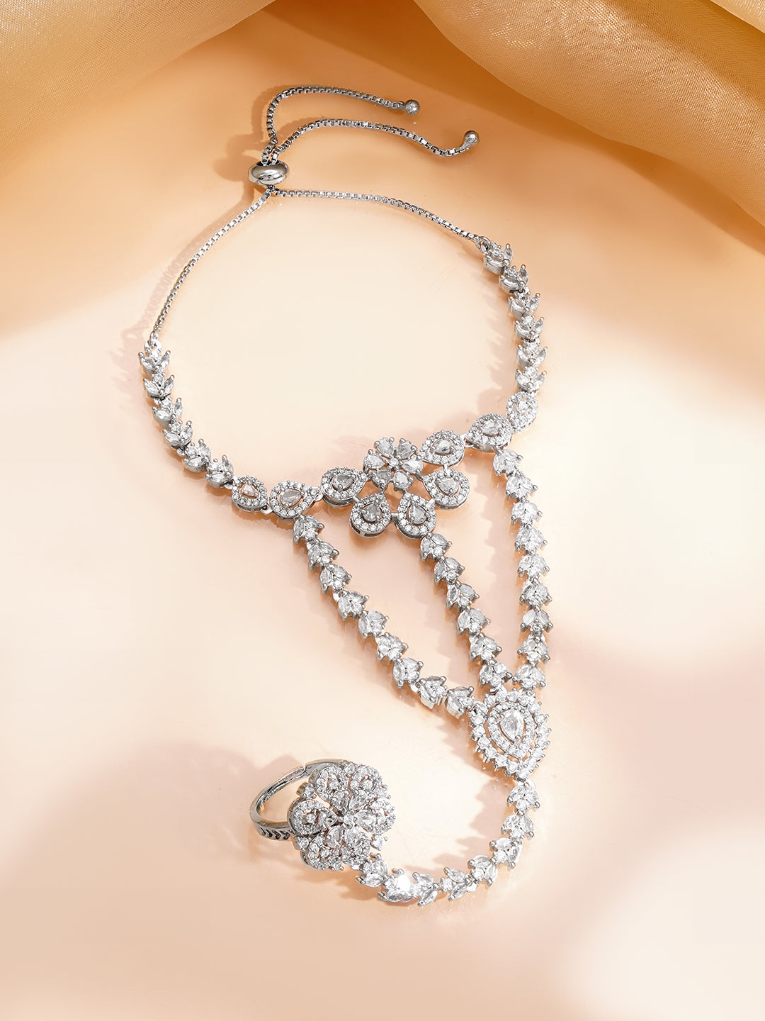 Crystal Bloom Hand Harness Bracelet フリーサイズ