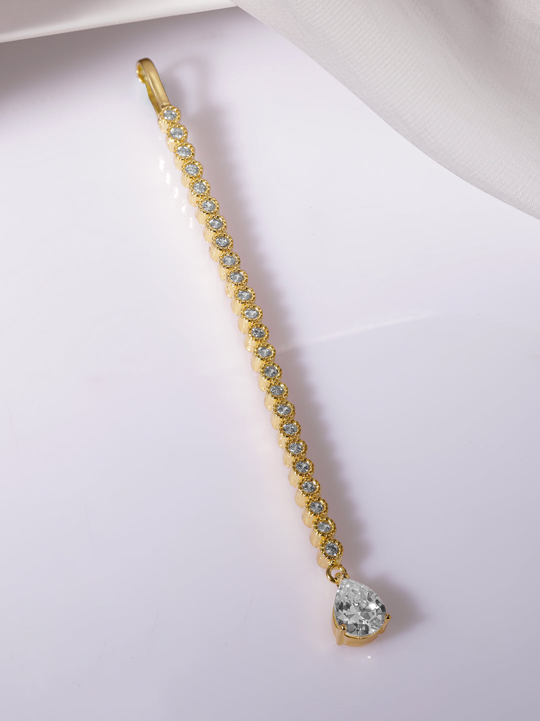 Gleaming Maang Tikka American Diamond Gold
