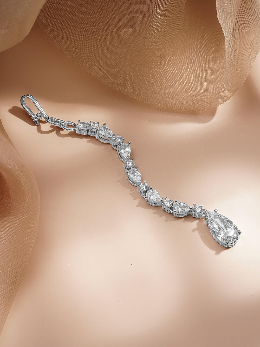 Festive Glow American Diamond Maangtikka フリーサイズ