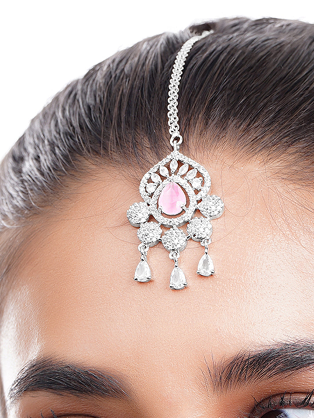 【Rubans】 Rhodium Plated Pink Accent American Diamond Zirconia Maang Tikka｜ロジウムメッキ ピンクアクセント アメリカンダイヤモンド ジルコニア マーンティッカ